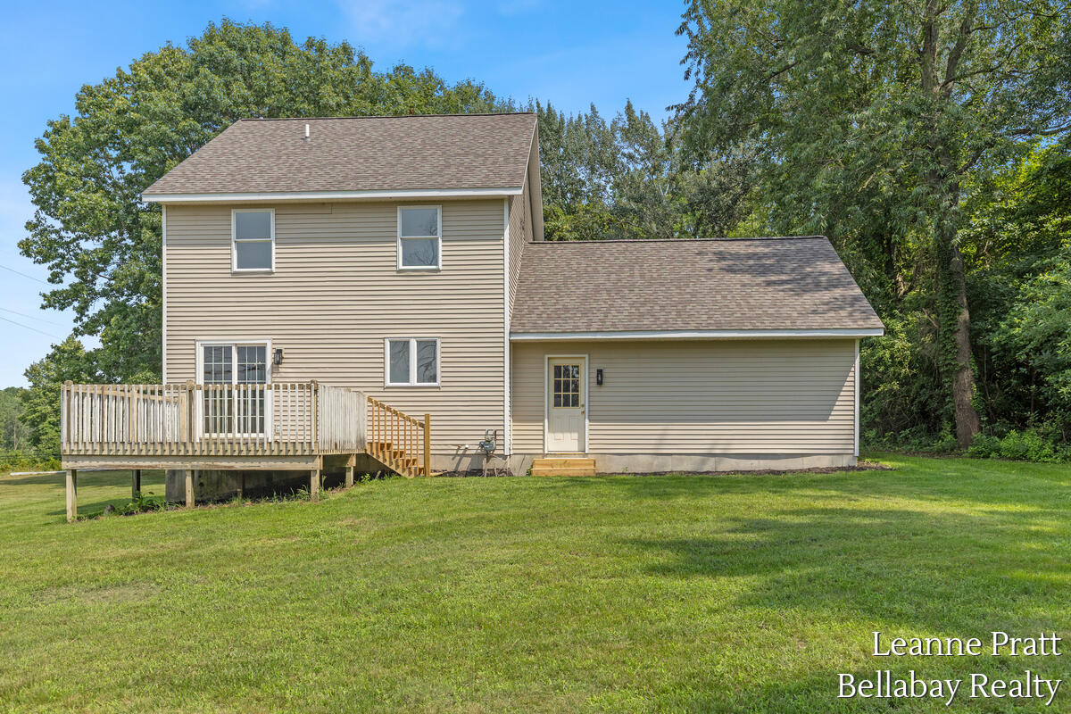 8015 Jericho Avenue NE Rockford MI 49341