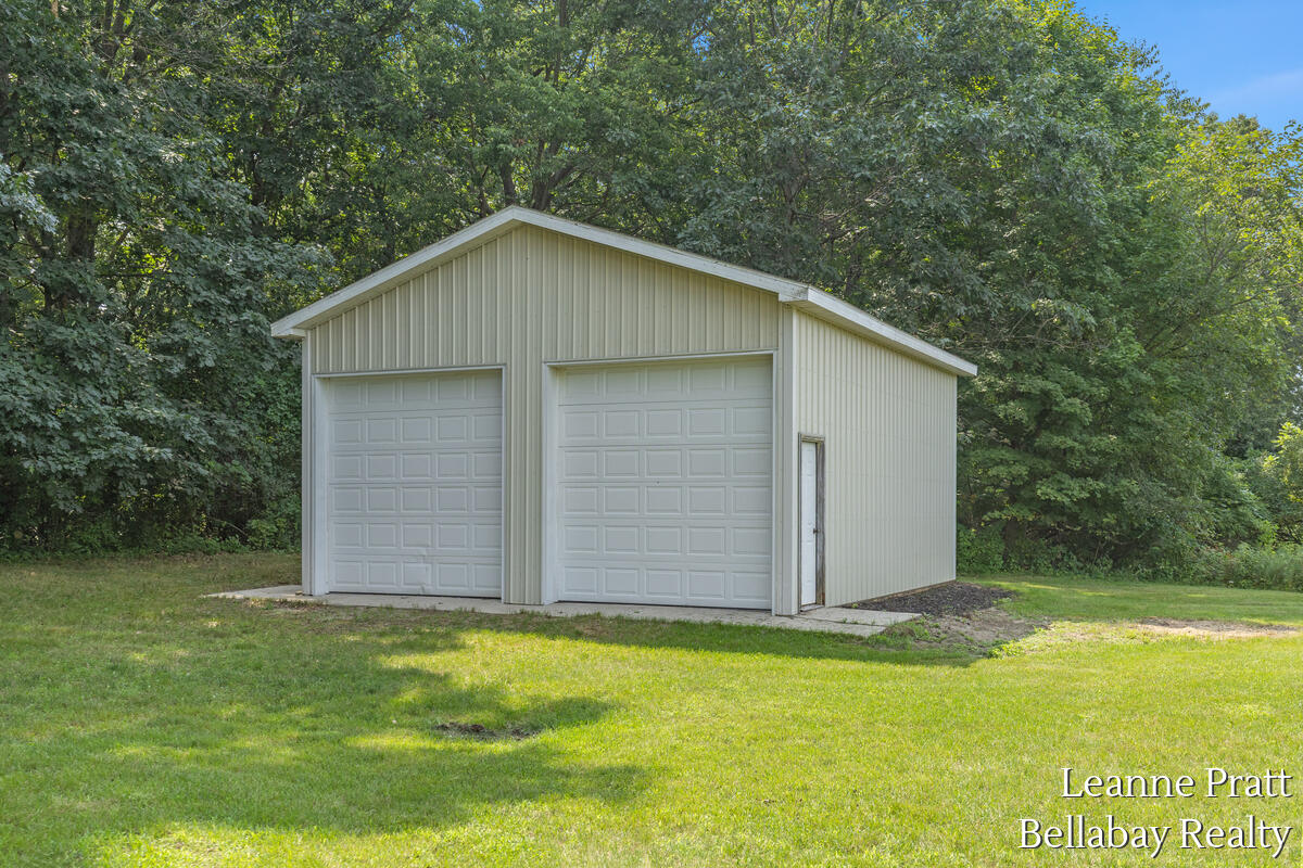 8015 Jericho Avenue NE Rockford MI 49341