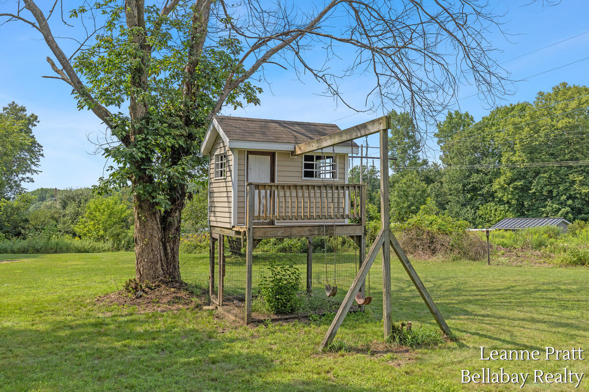 8015 Jericho Avenue NE Rockford MI 49341