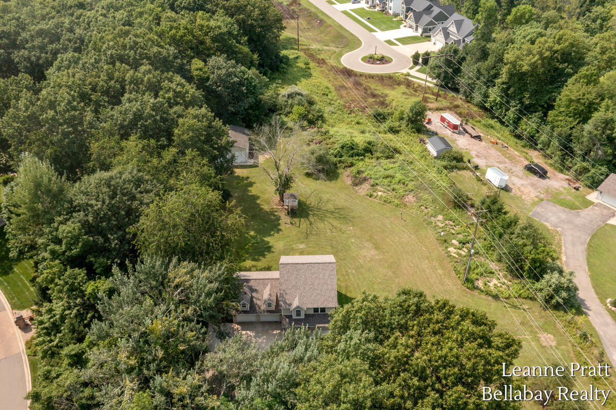 8015 Jericho Avenue NE Rockford MI 49341