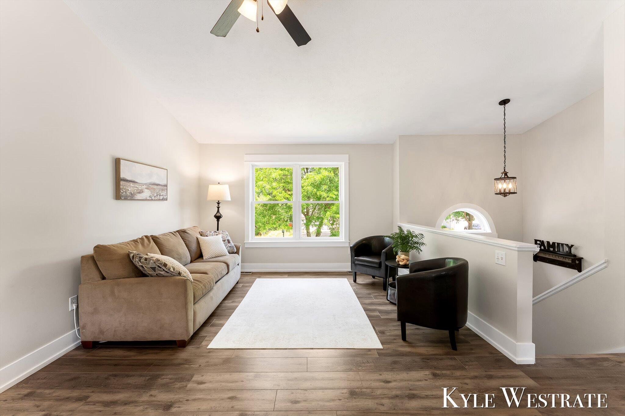 161 Rollingwood Drive Rockford MI 49341