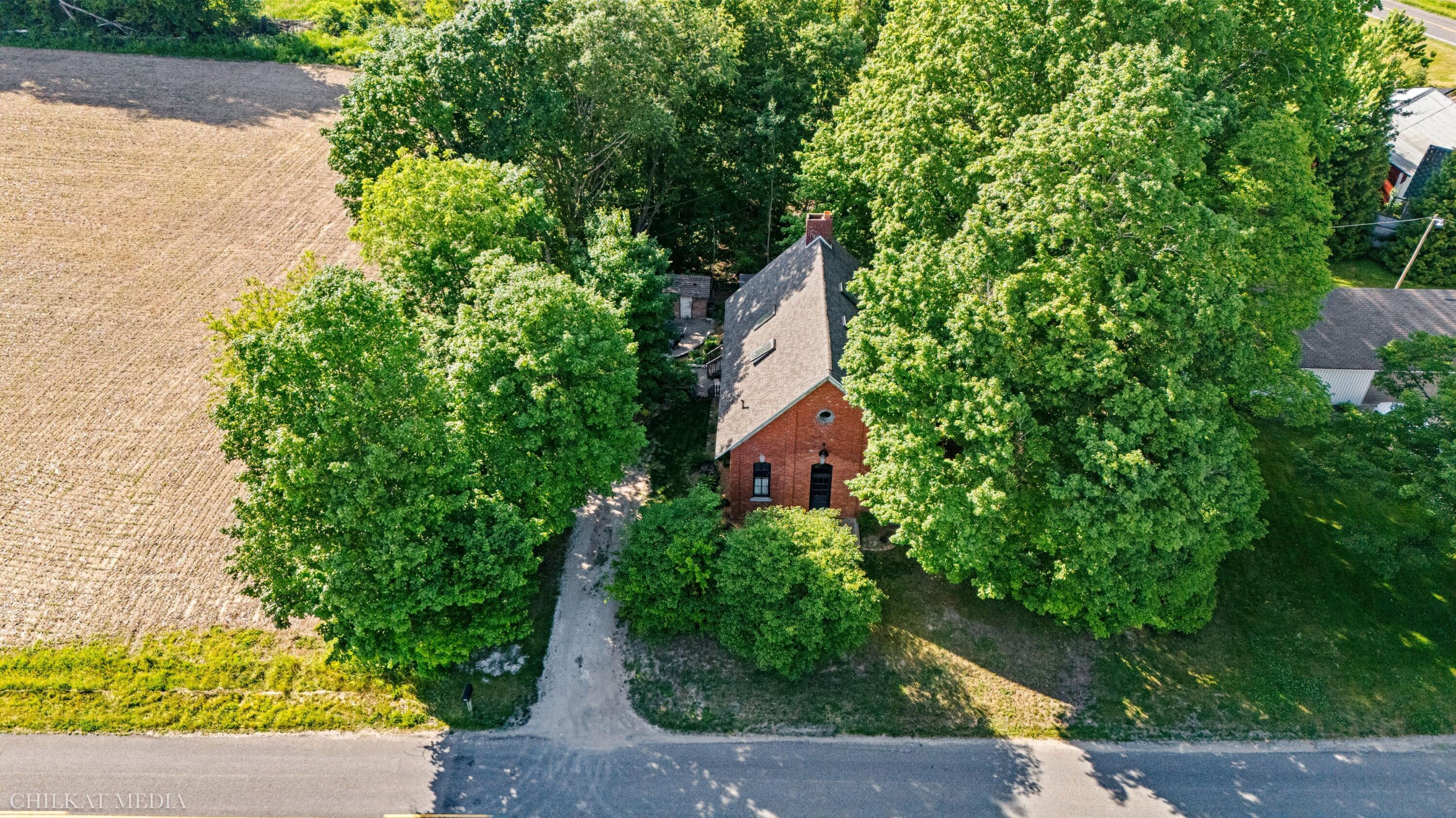 1055 Mount Tabor Road Buchanan MI 49107