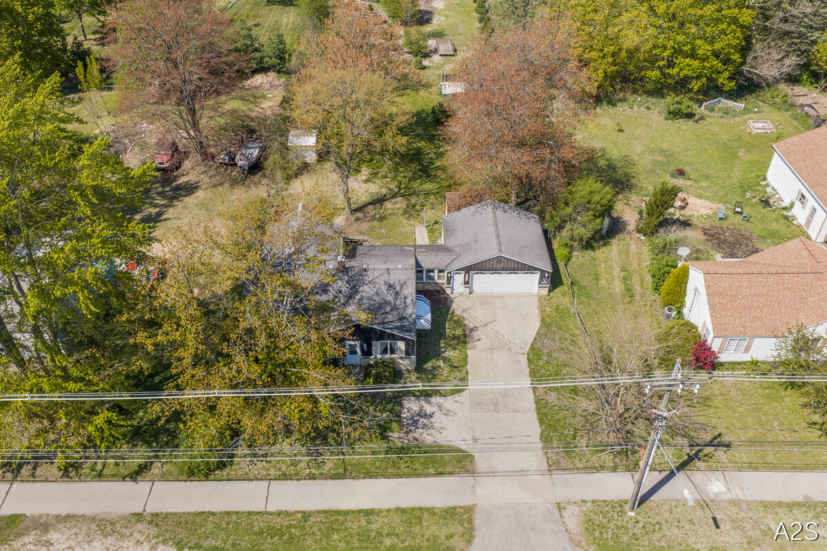 711 Riley Street Holland MI 49424
