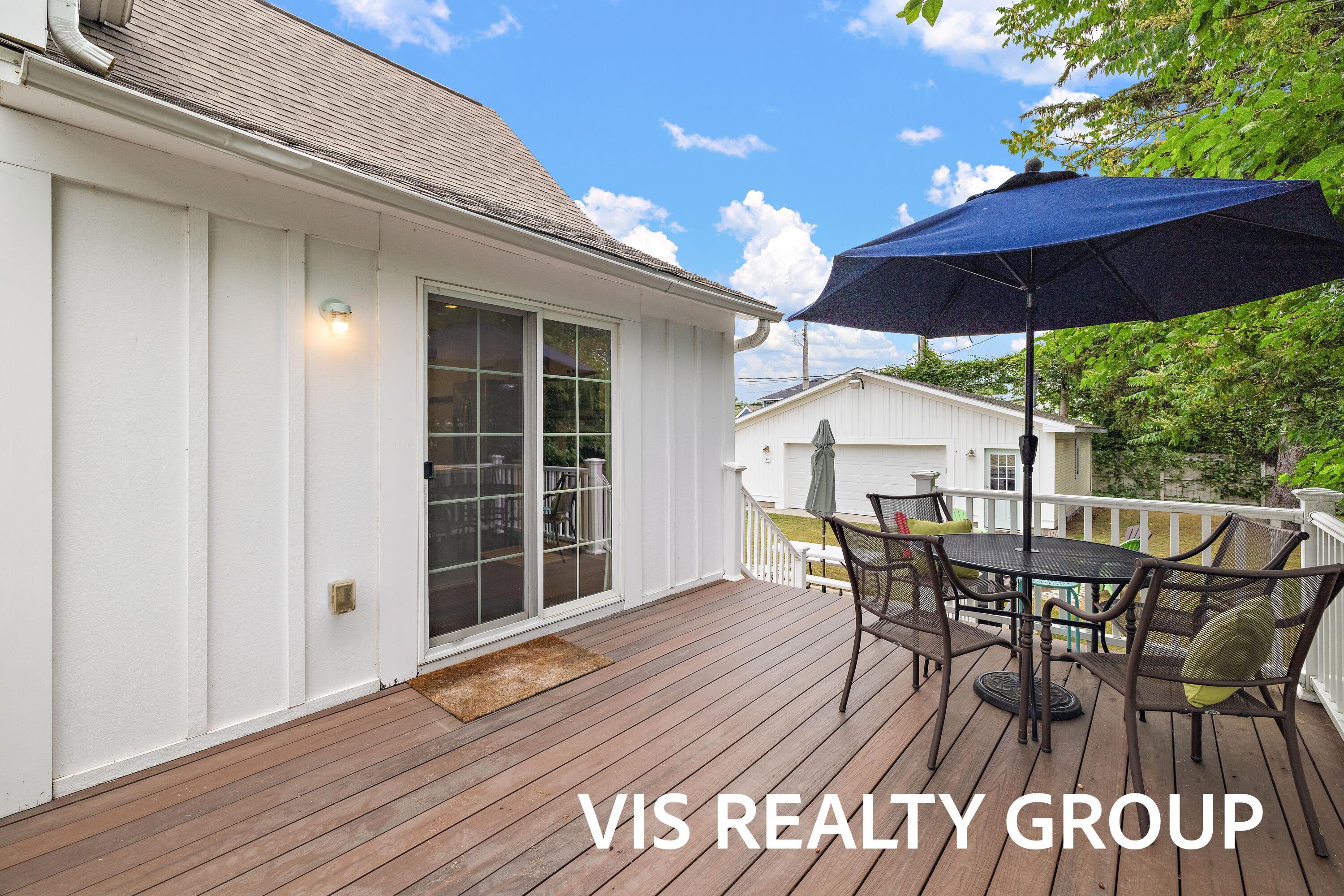627 Fulton Avenue Grand Haven MI 49417