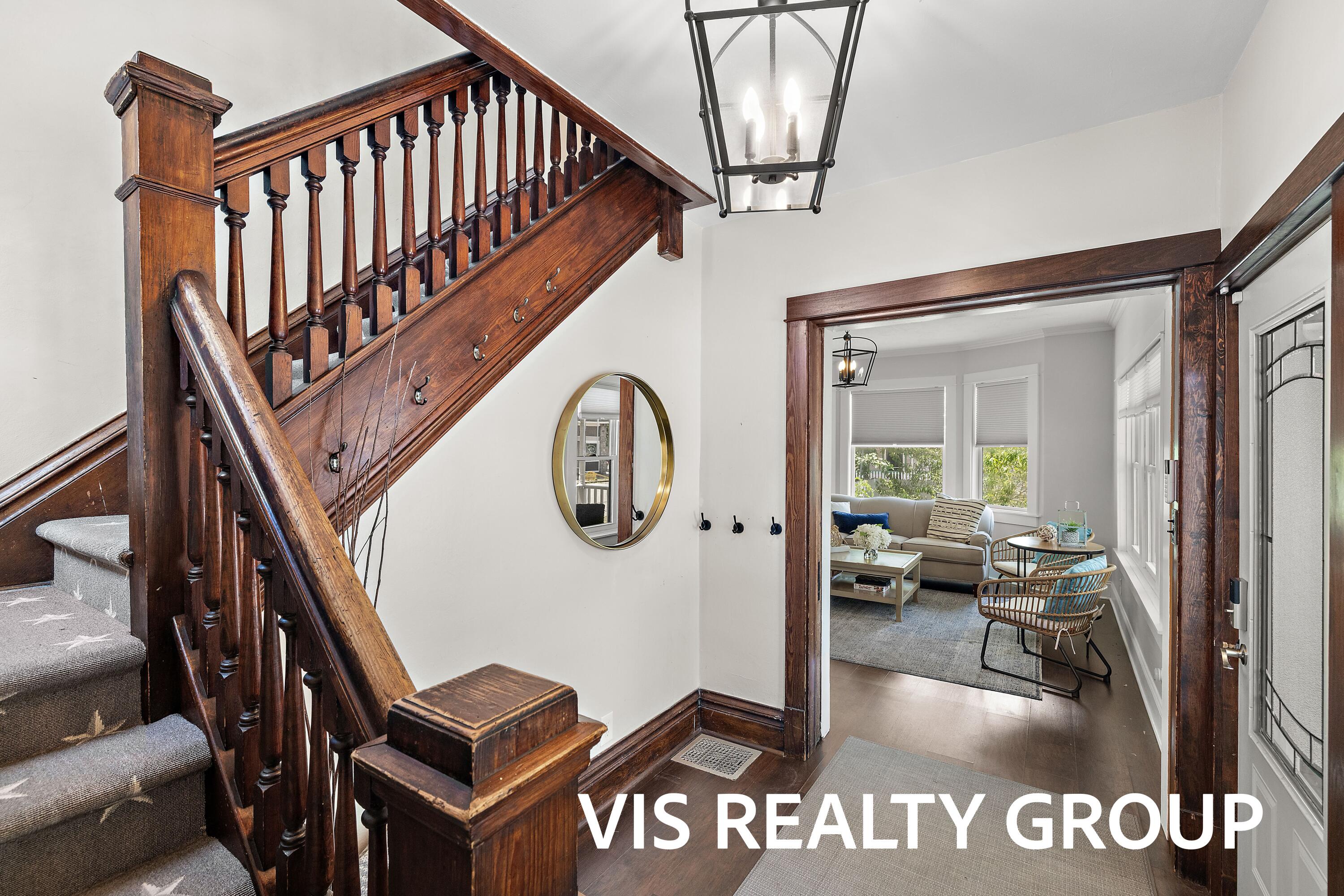627 Fulton Avenue Grand Haven MI 49417