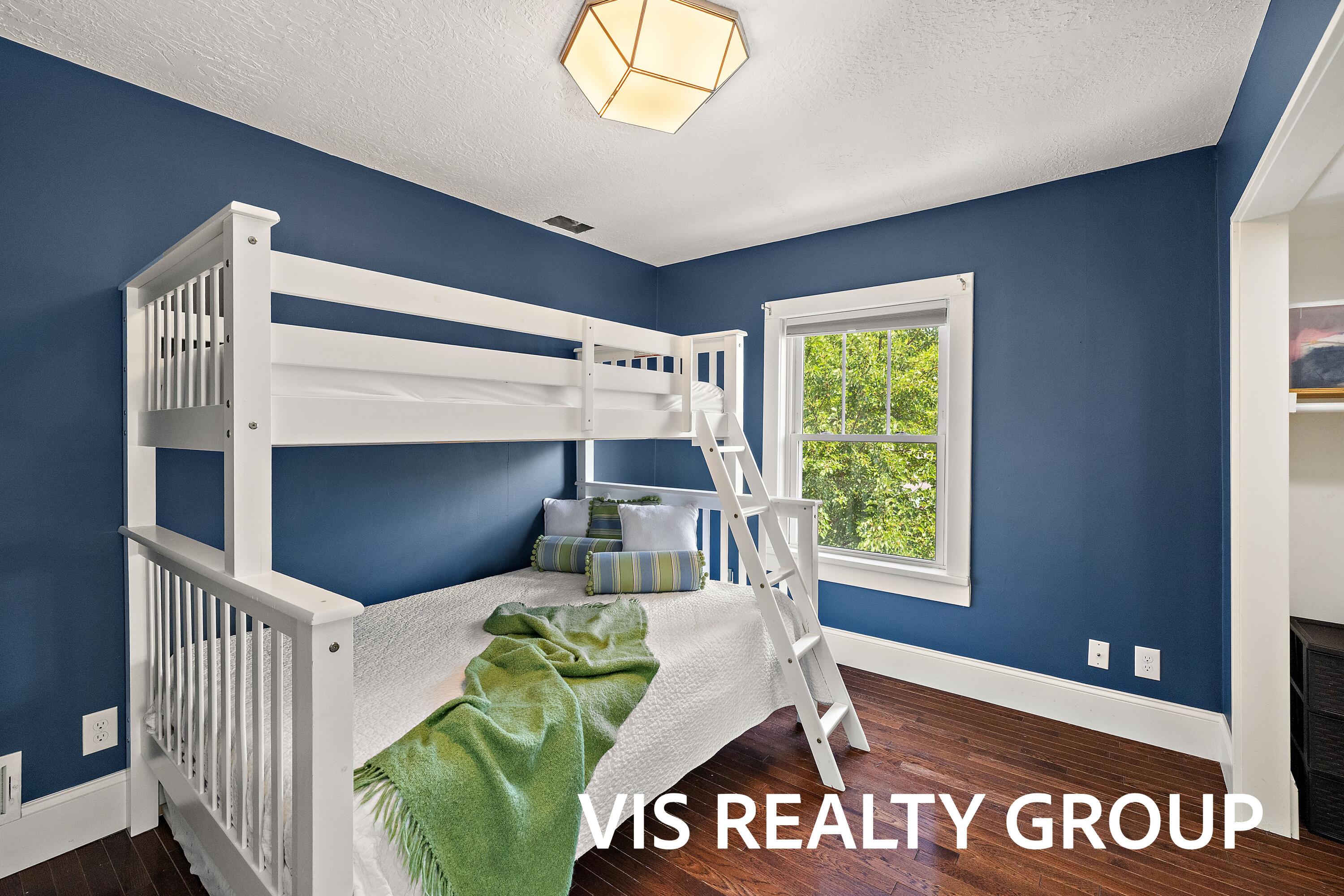627 Fulton Avenue Grand Haven MI 49417