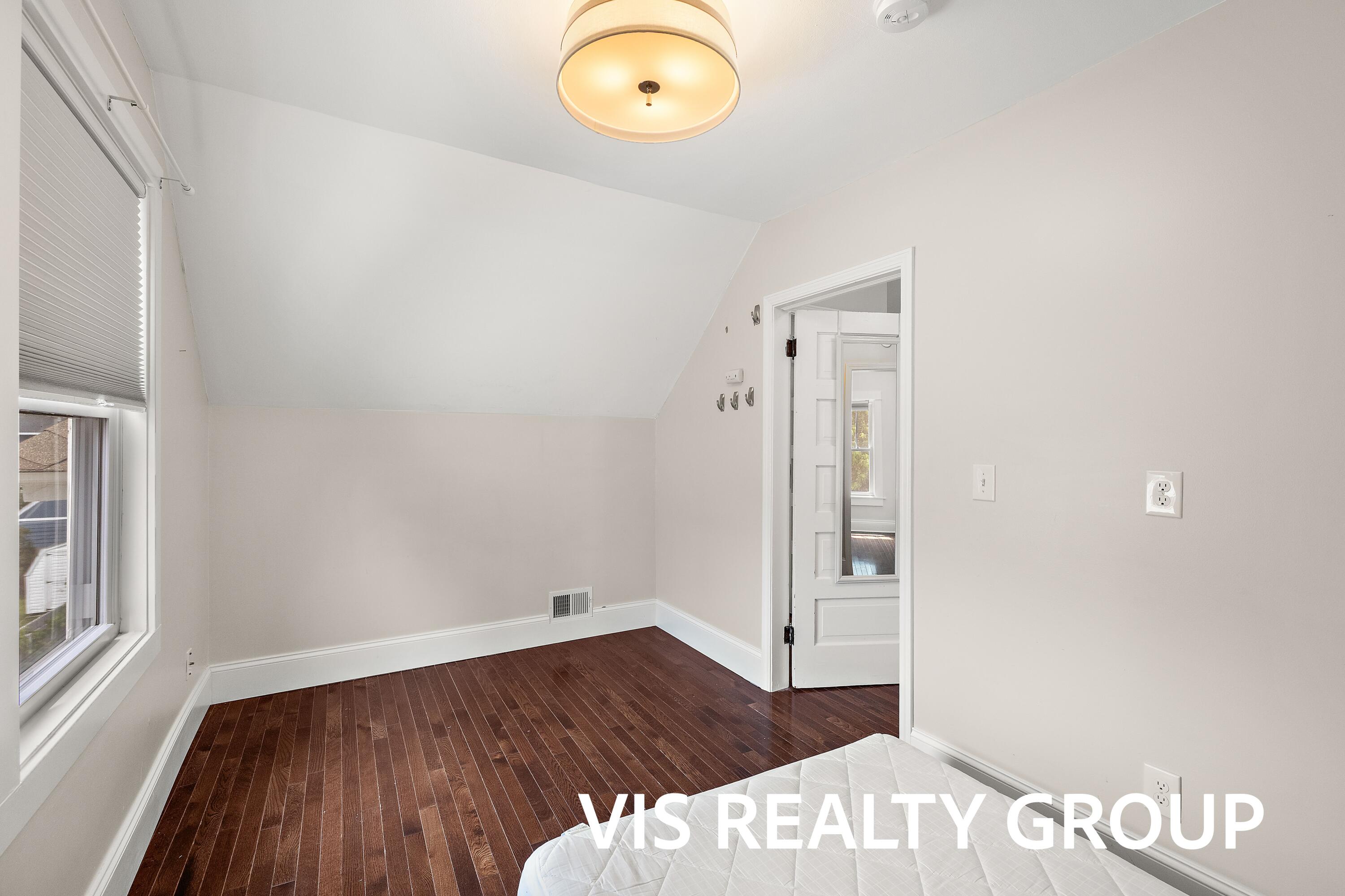 627 Fulton Avenue Grand Haven MI 49417