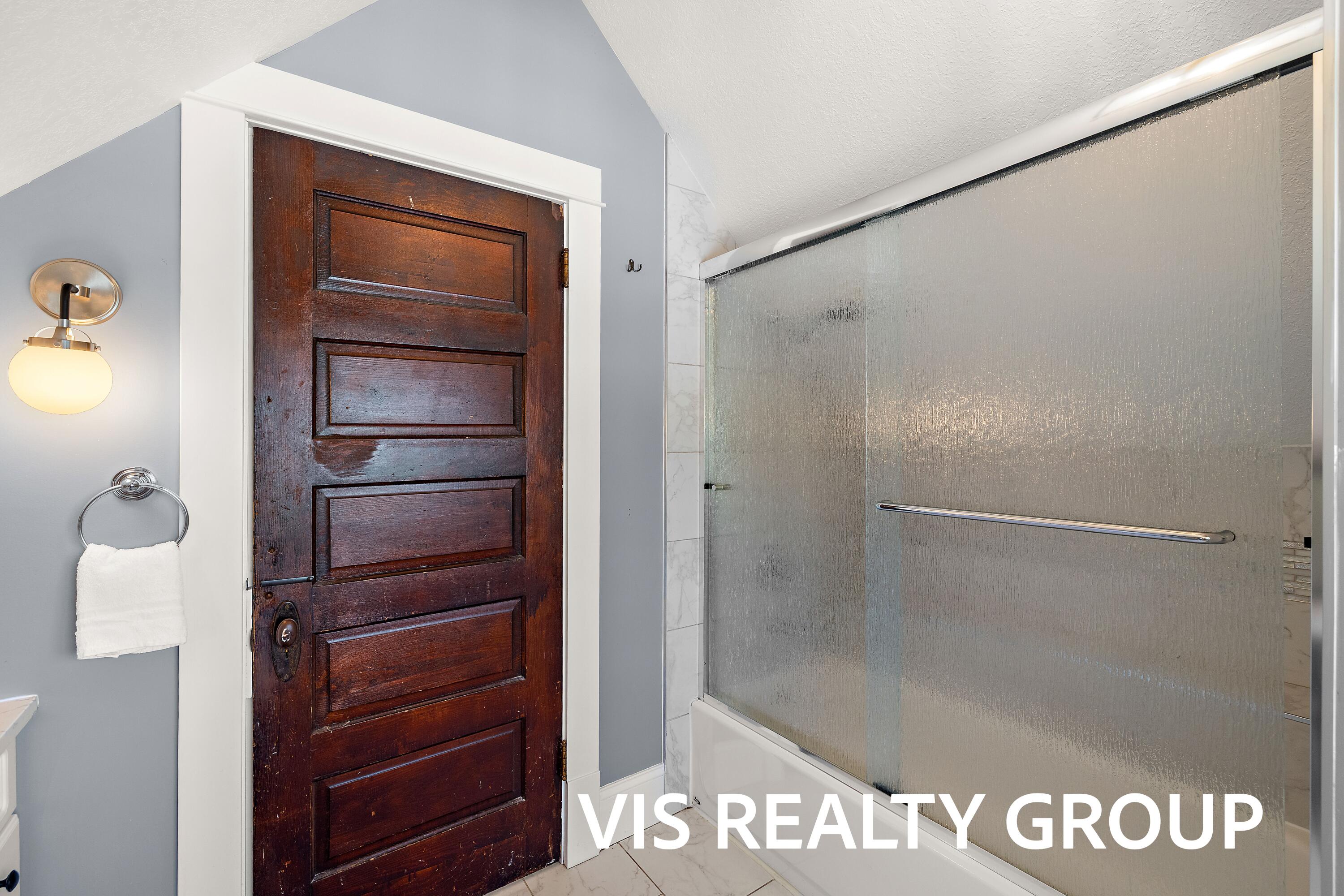 627 Fulton Avenue Grand Haven MI 49417