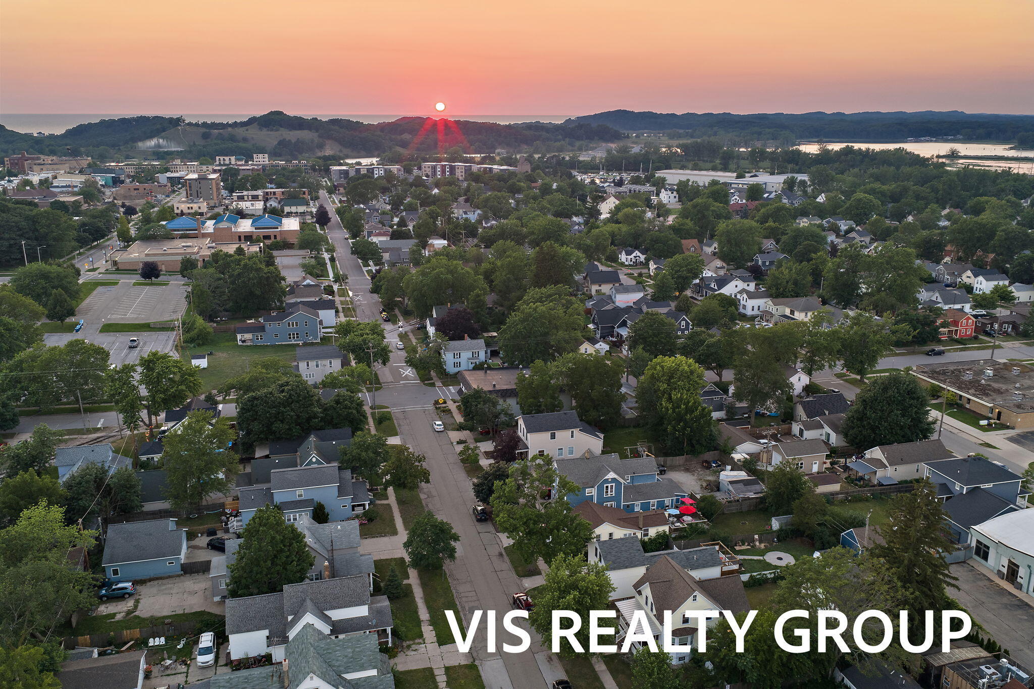 627 Fulton Avenue Grand Haven MI 49417