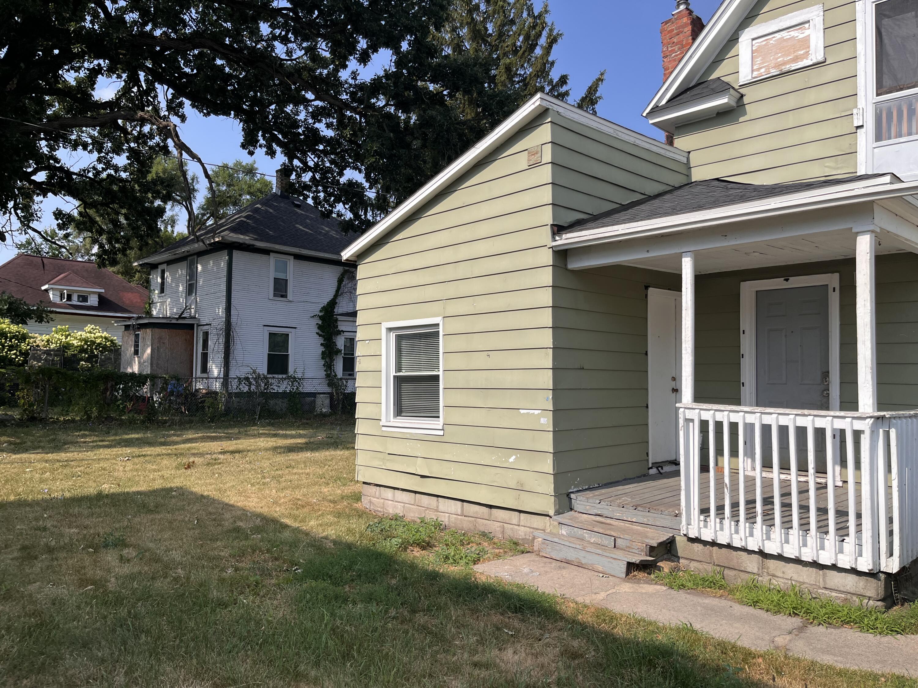 1100 Cass Avenue SE Grand Rapids MI 49507