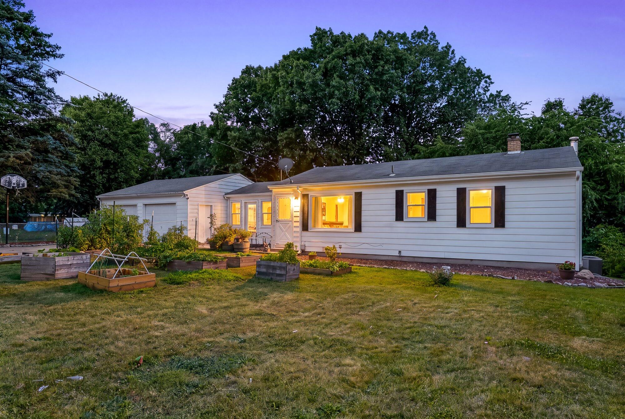 1734 Fayette Court Portage MI 49002