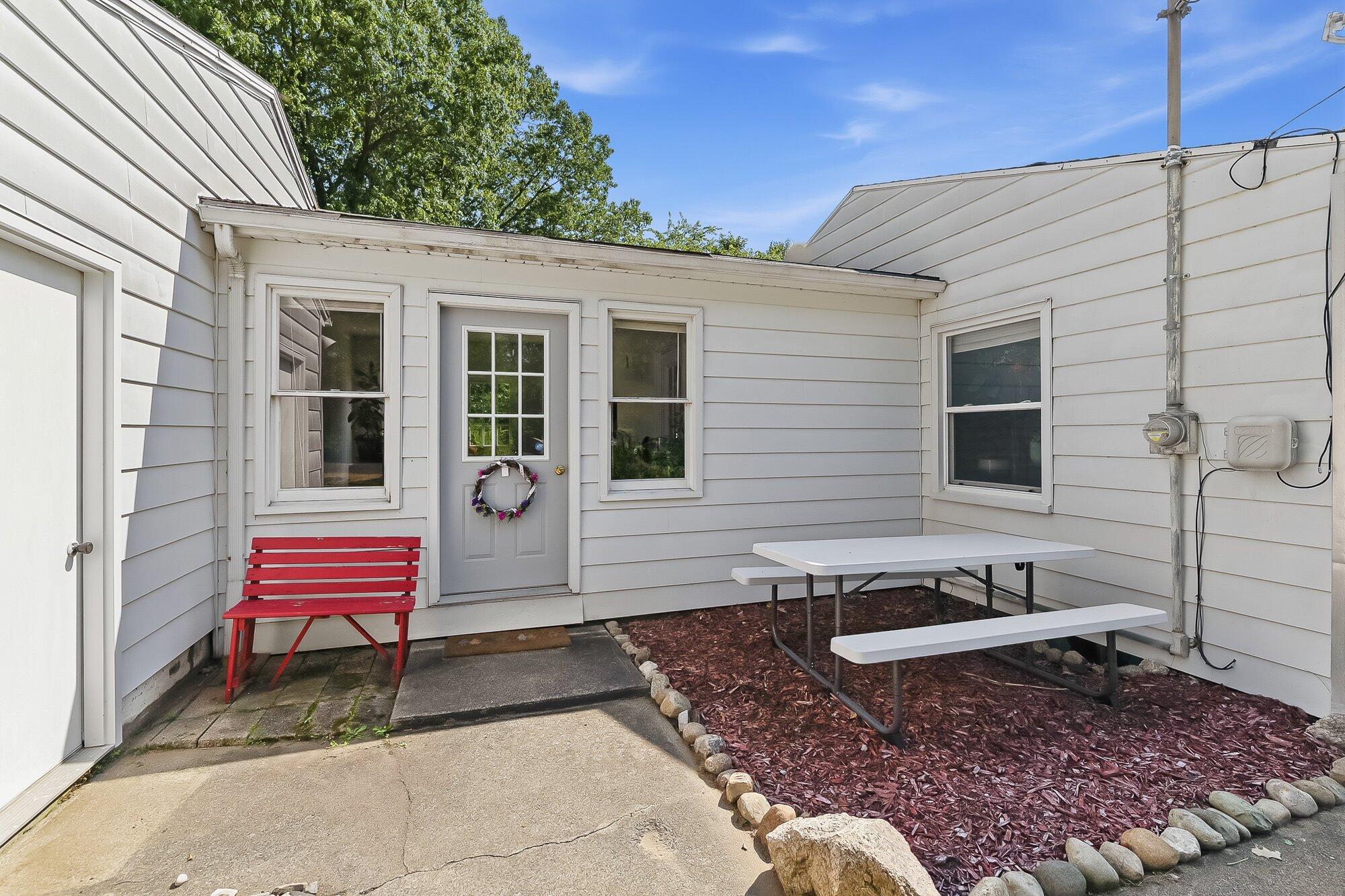 1734 Fayette Court Portage MI 49002