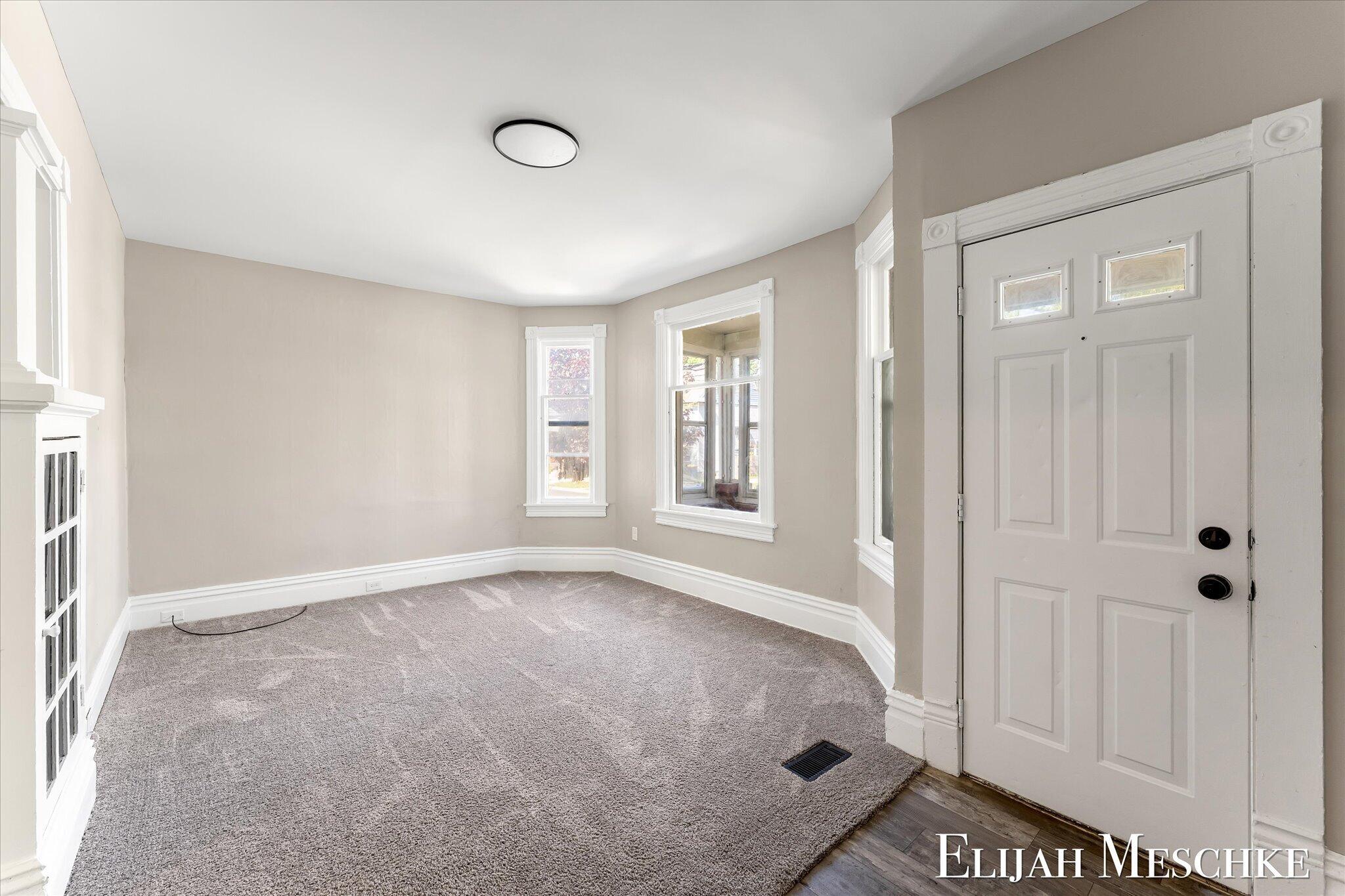 823 Union Avenue SE Grand Rapids MI 49507