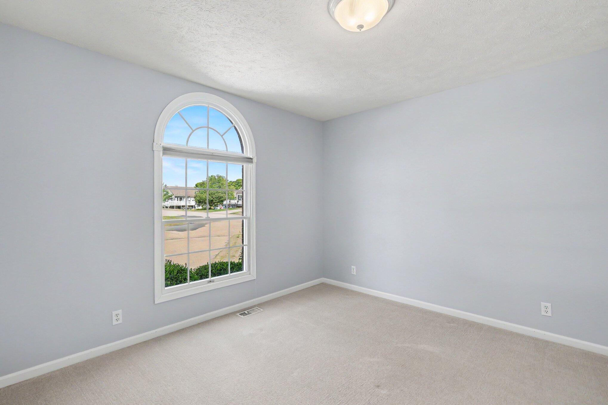 3042 Roberts Way Holland MI 49424