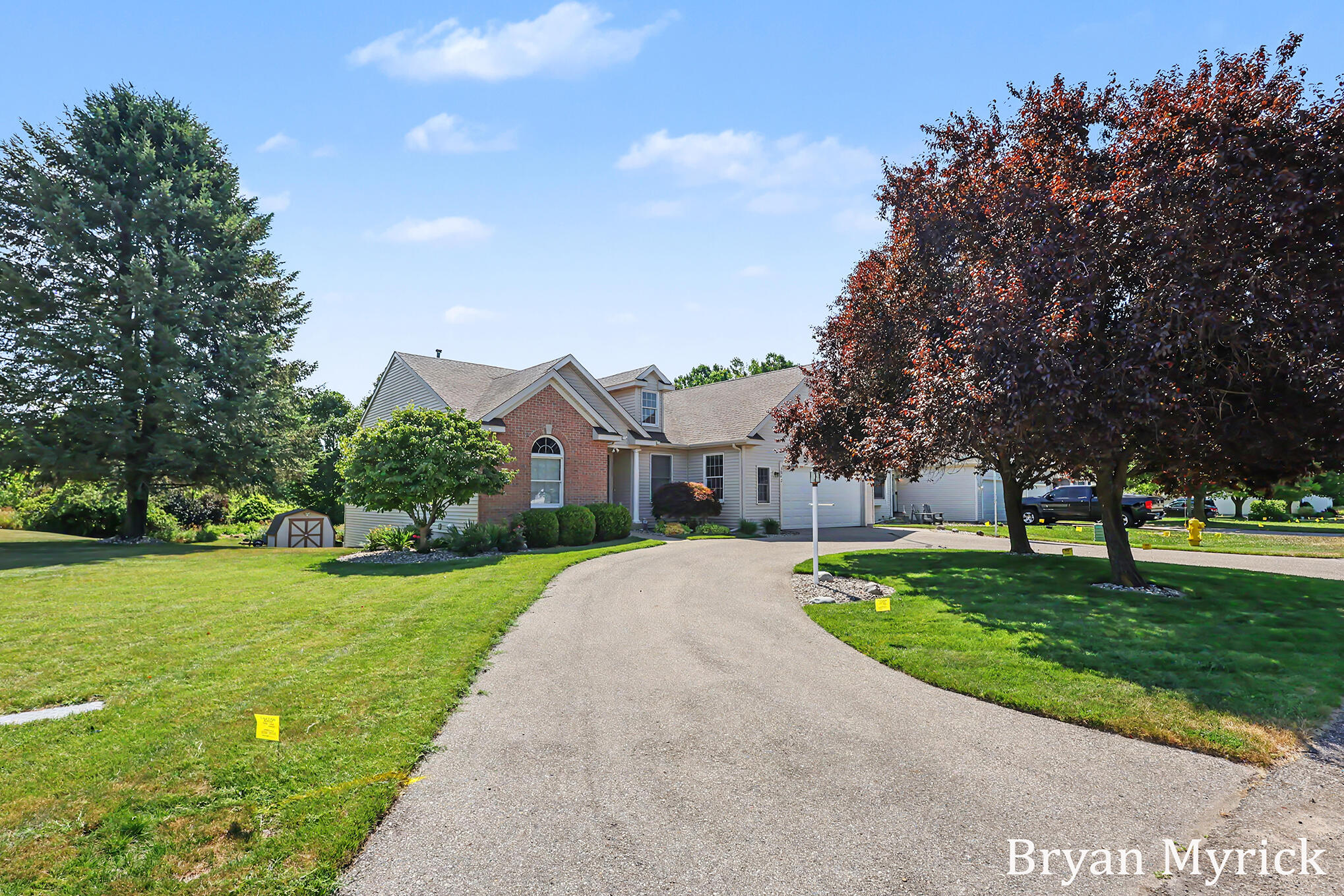 3042 Roberts Way Holland MI 49424