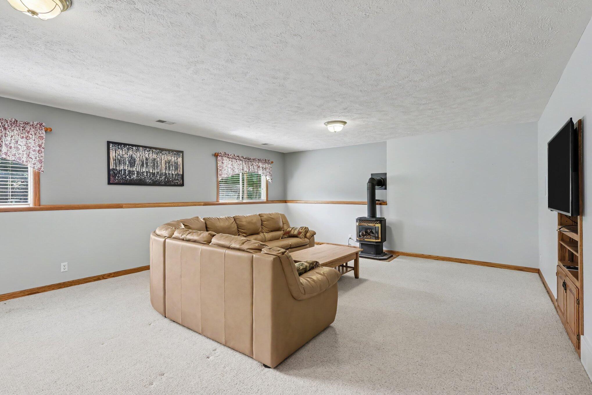 3042 Roberts Way Holland MI 49424
