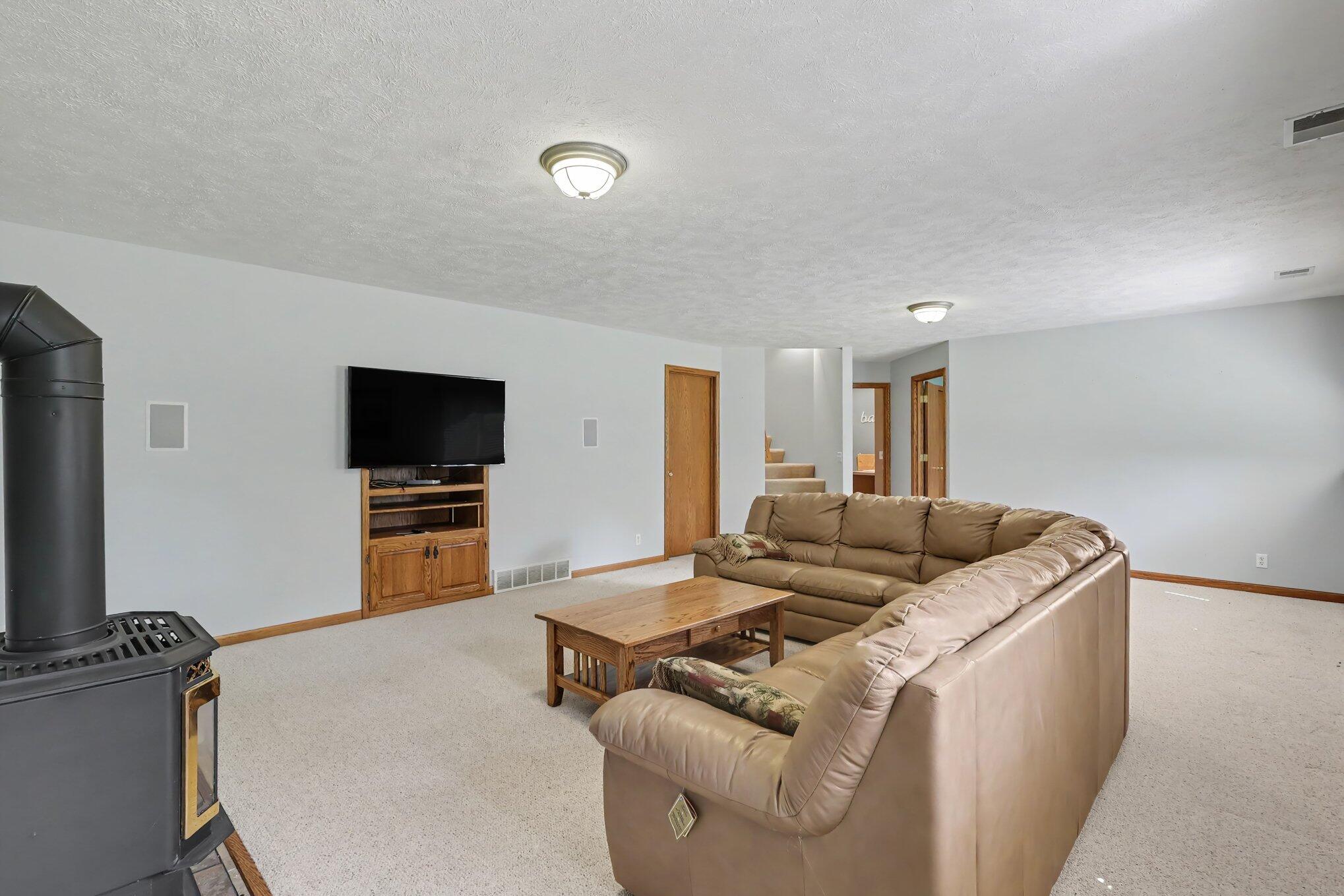 3042 Roberts Way Holland MI 49424