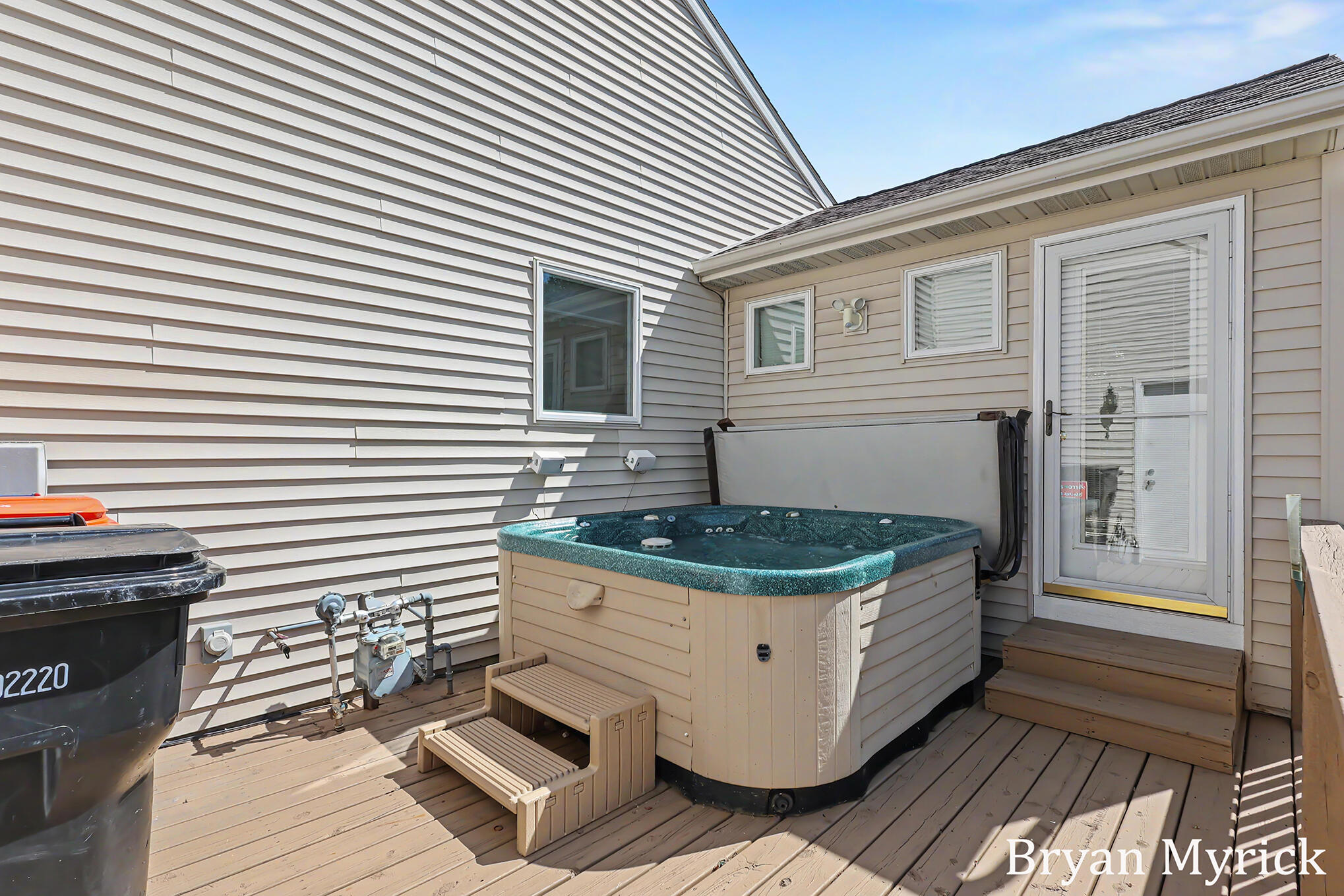 3042 Roberts Way Holland MI 49424
