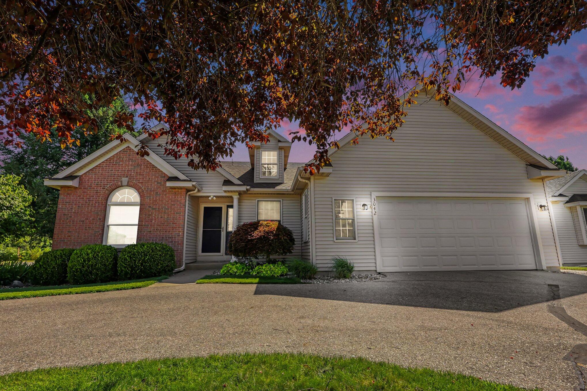 3042 Roberts Way Holland MI 49424