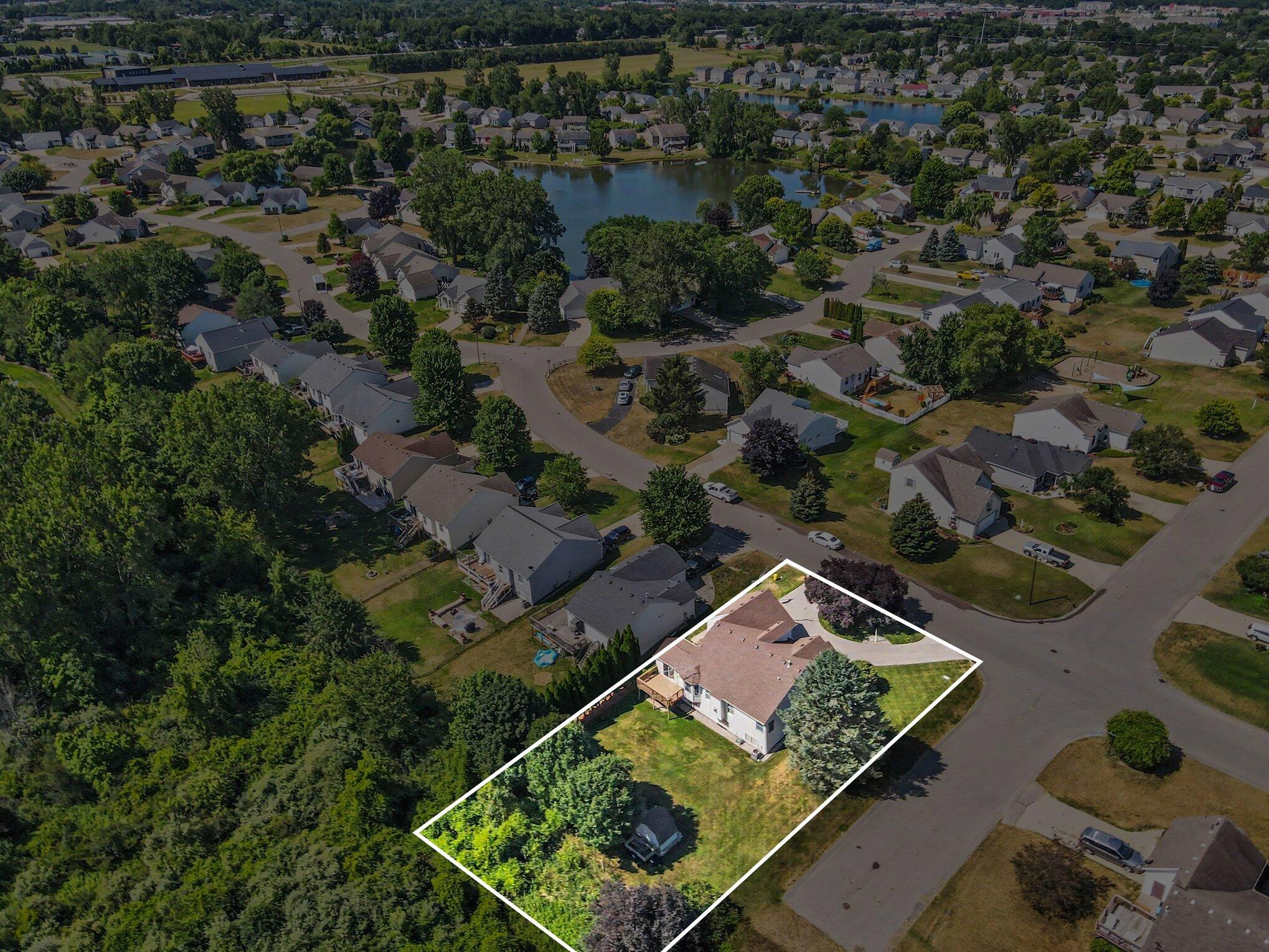 3042 Roberts Way Holland MI 49424
