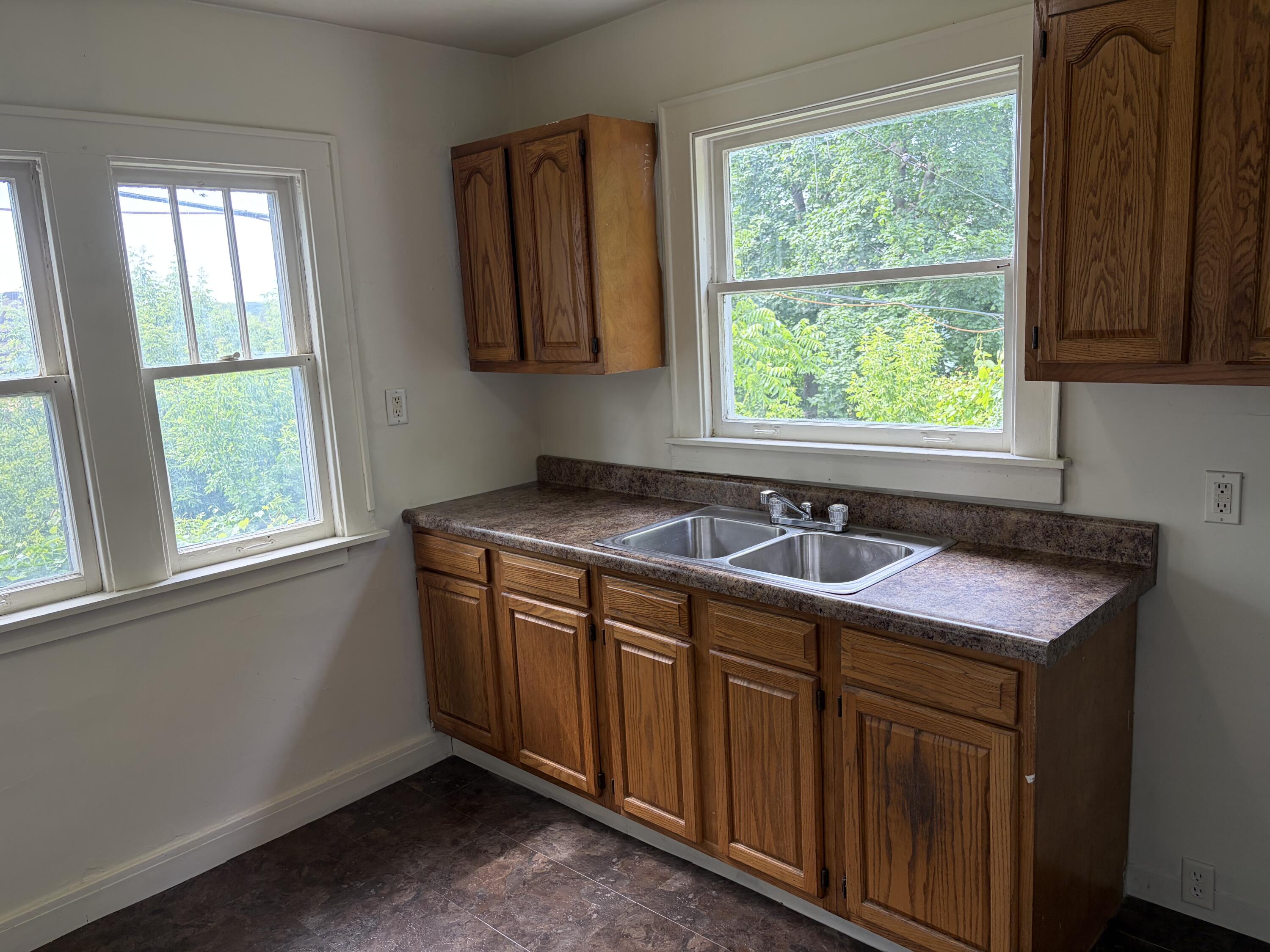 25 Page Street NE Grand Rapids MI 49505