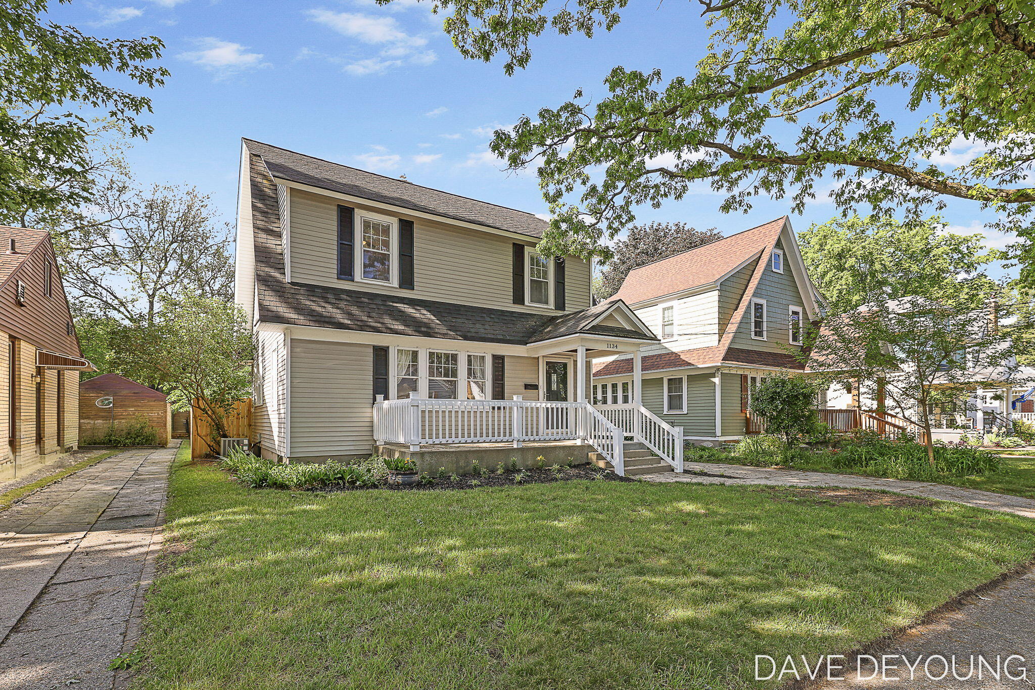 1134 Hoyt Street SE Grand Rapids MI 49507
