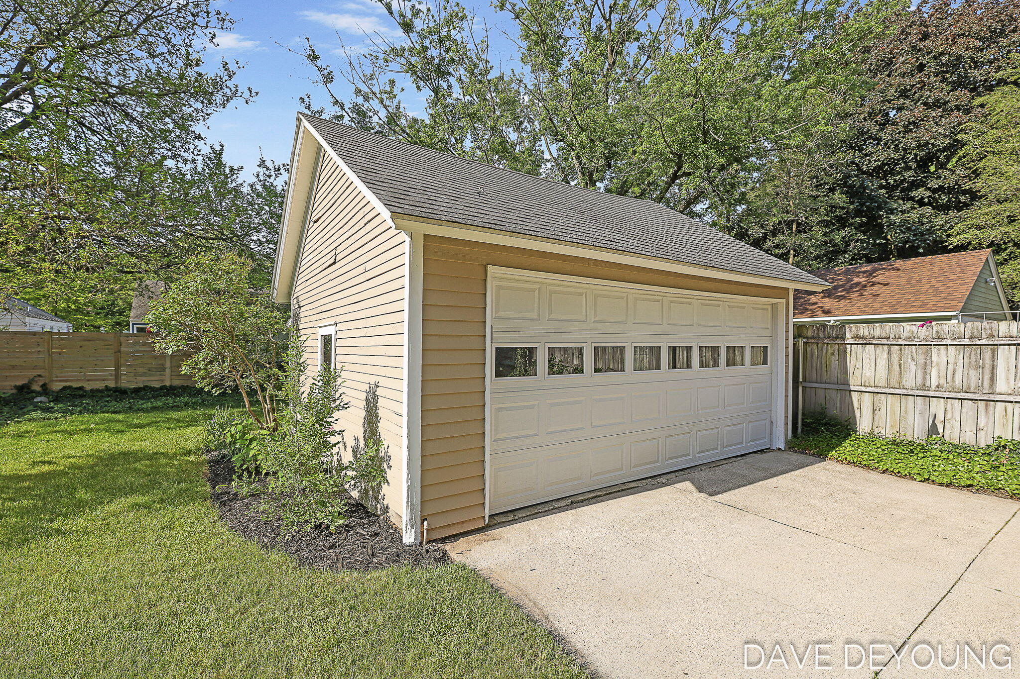 1134 Hoyt Street SE Grand Rapids MI 49507