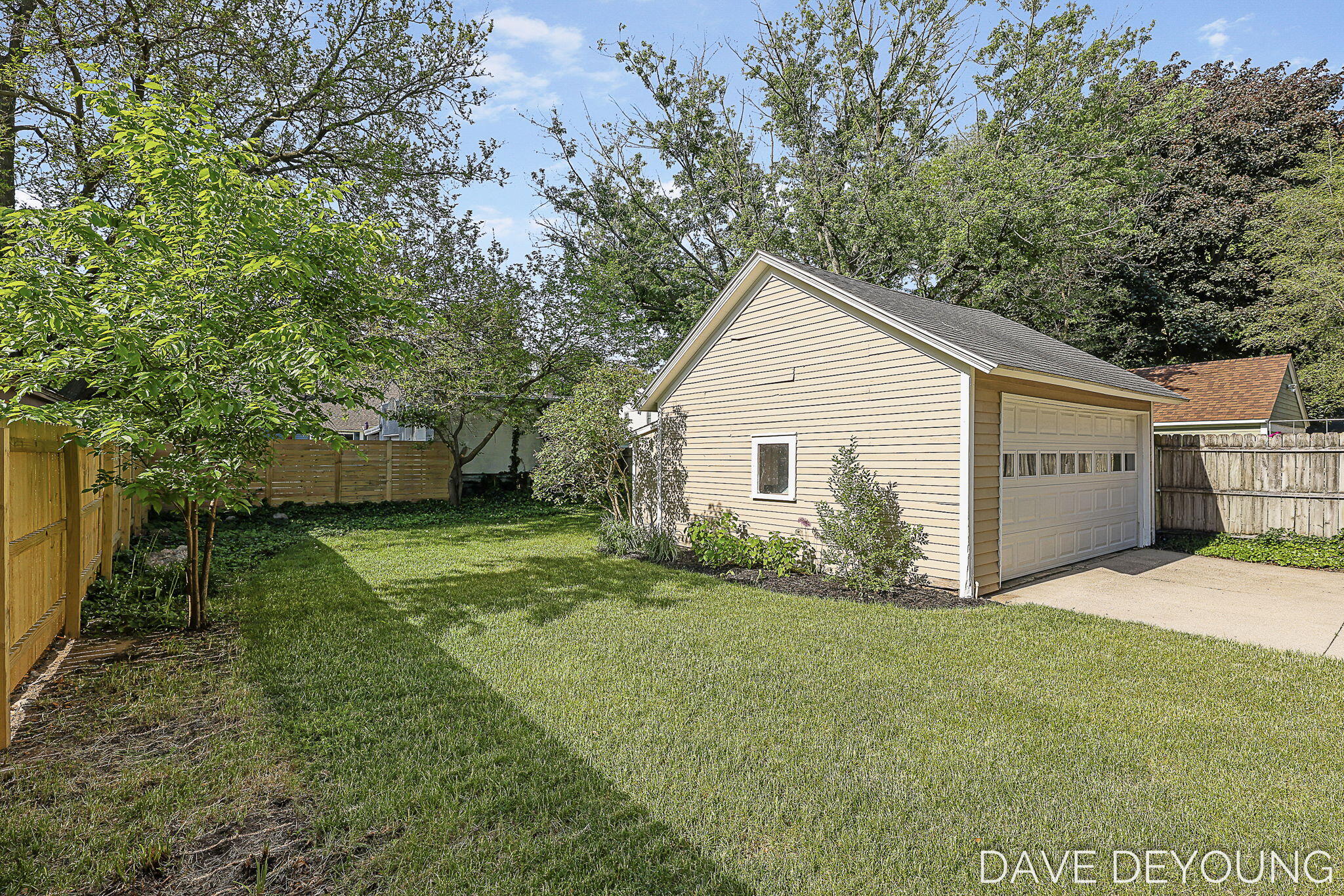 1134 Hoyt Street SE Grand Rapids MI 49507