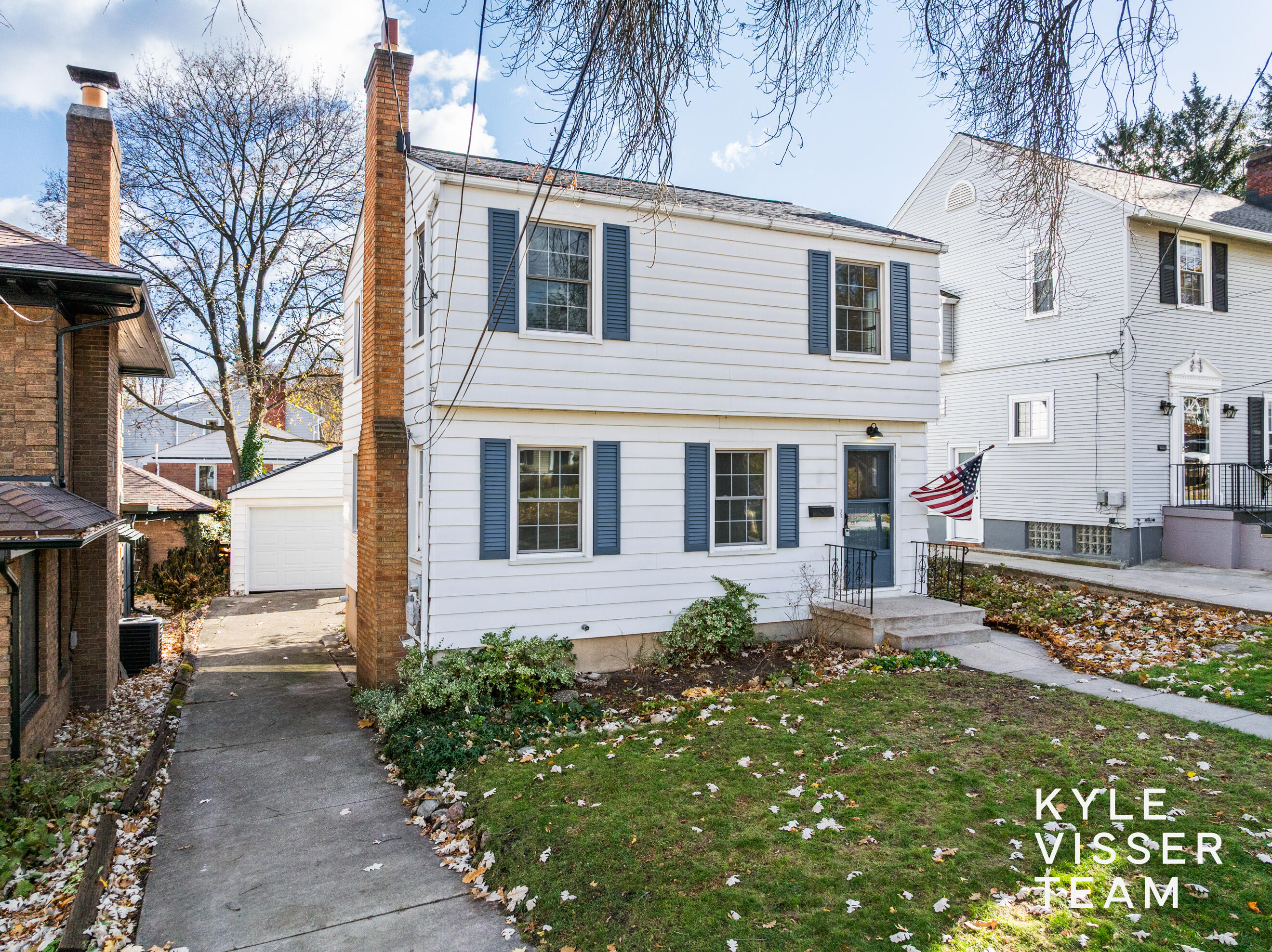 228 Baynton Avenue NE Grand Rapids MI 49503