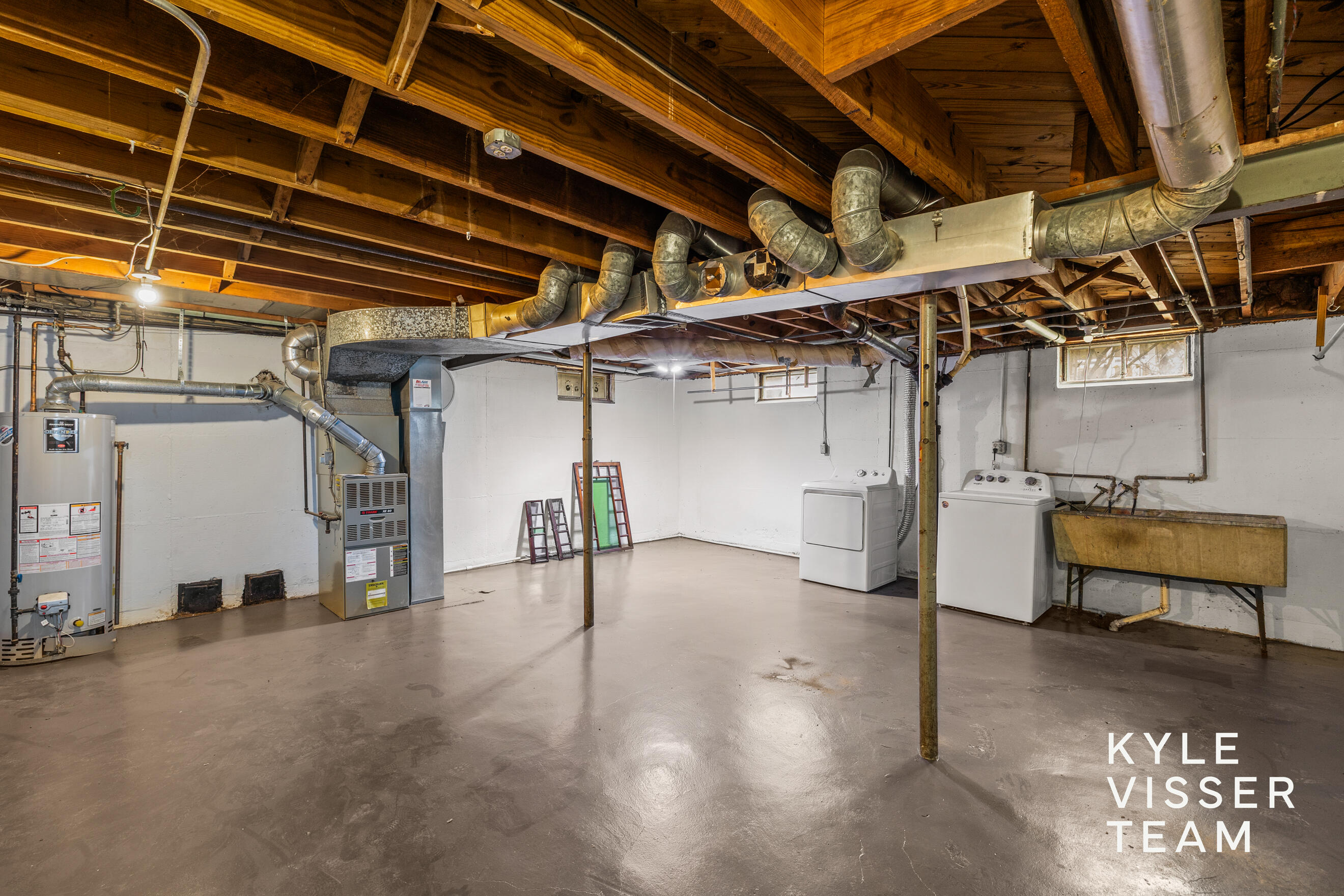 228 Baynton Avenue NE Grand Rapids MI 49503