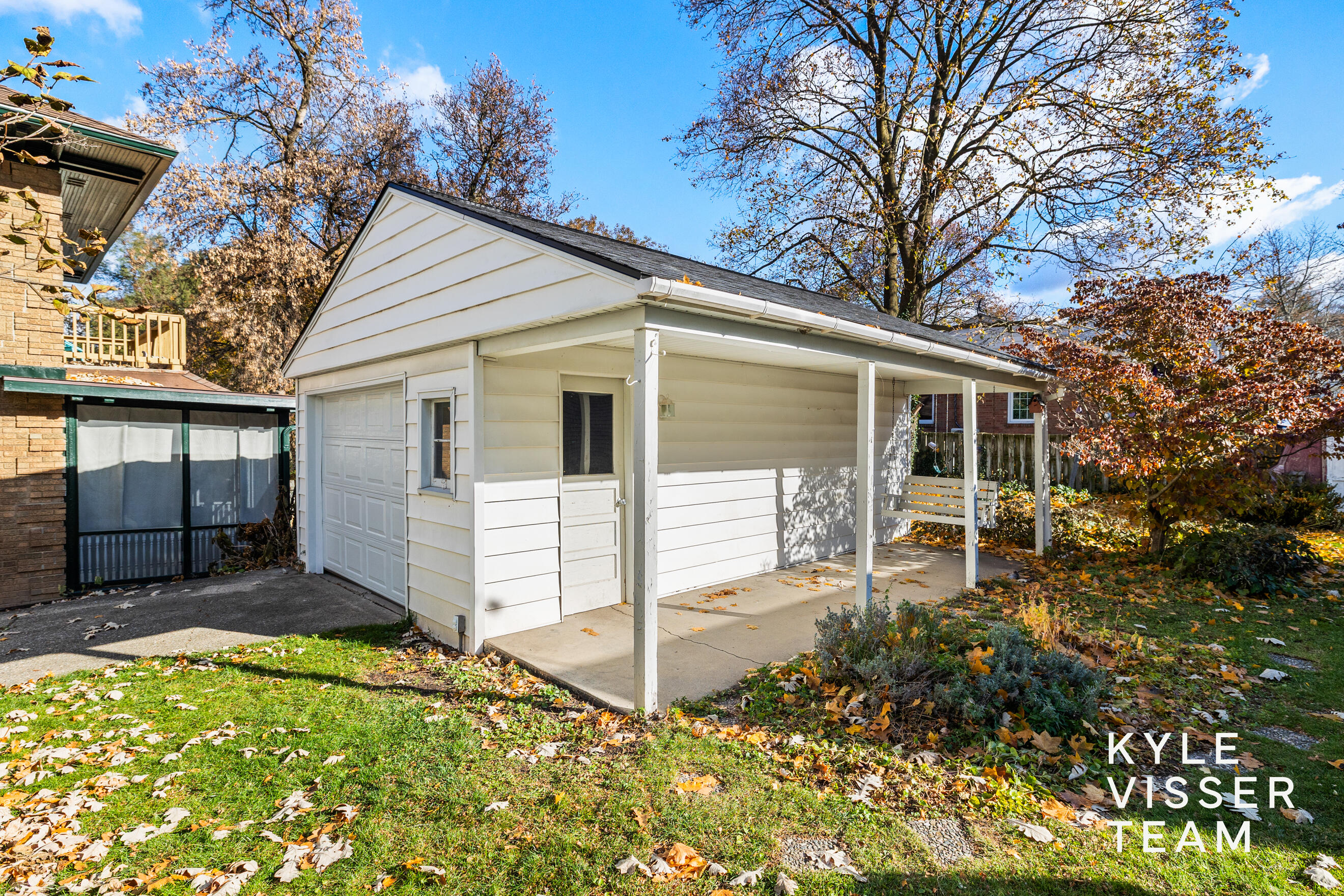 228 Baynton Avenue NE Grand Rapids MI 49503