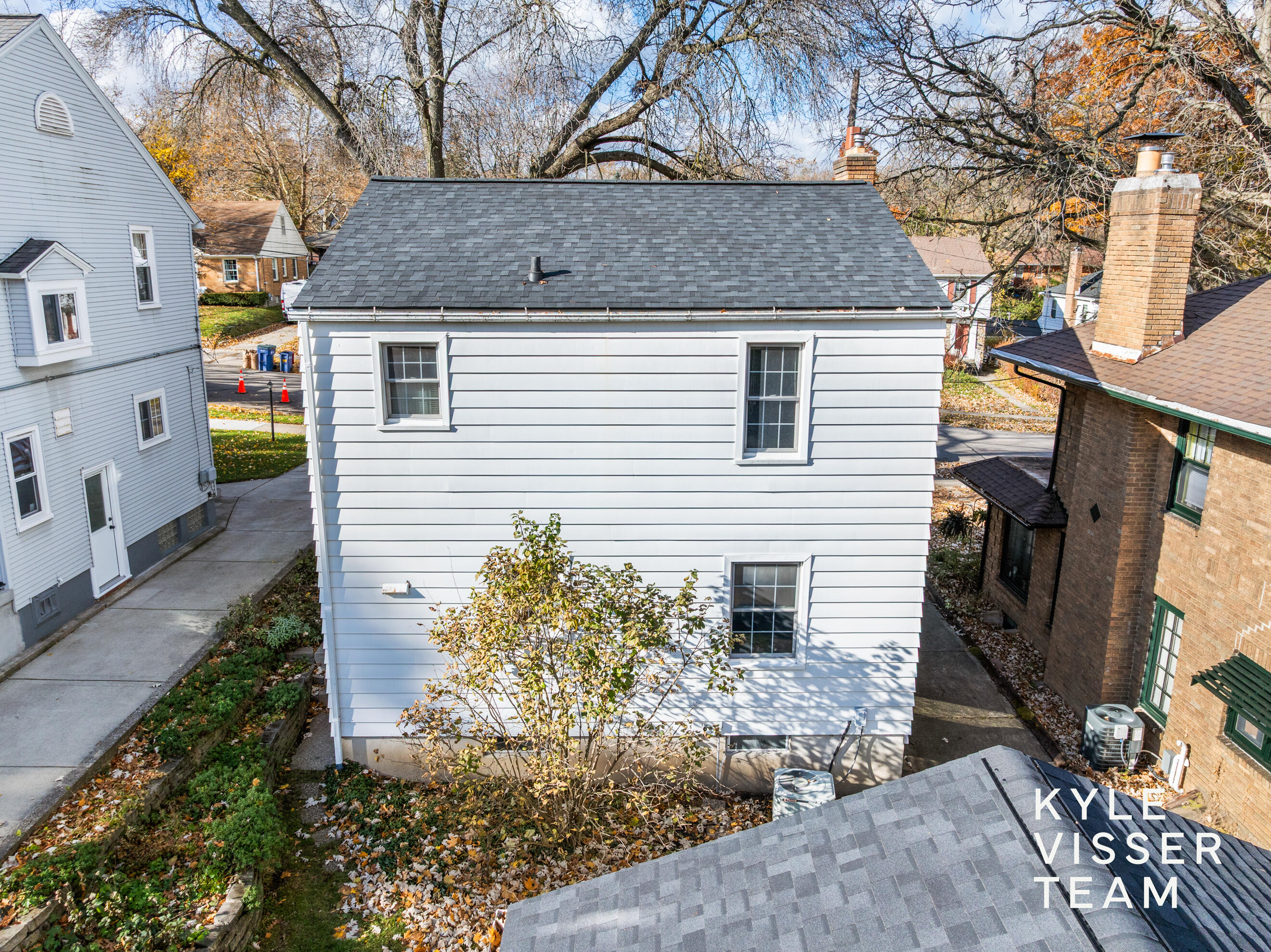 228 Baynton Avenue NE Grand Rapids MI 49503