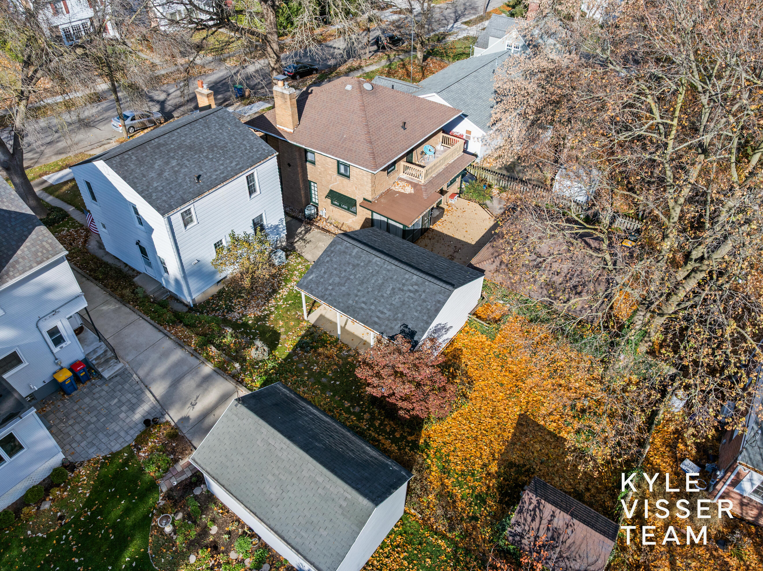 228 Baynton Avenue NE Grand Rapids MI 49503