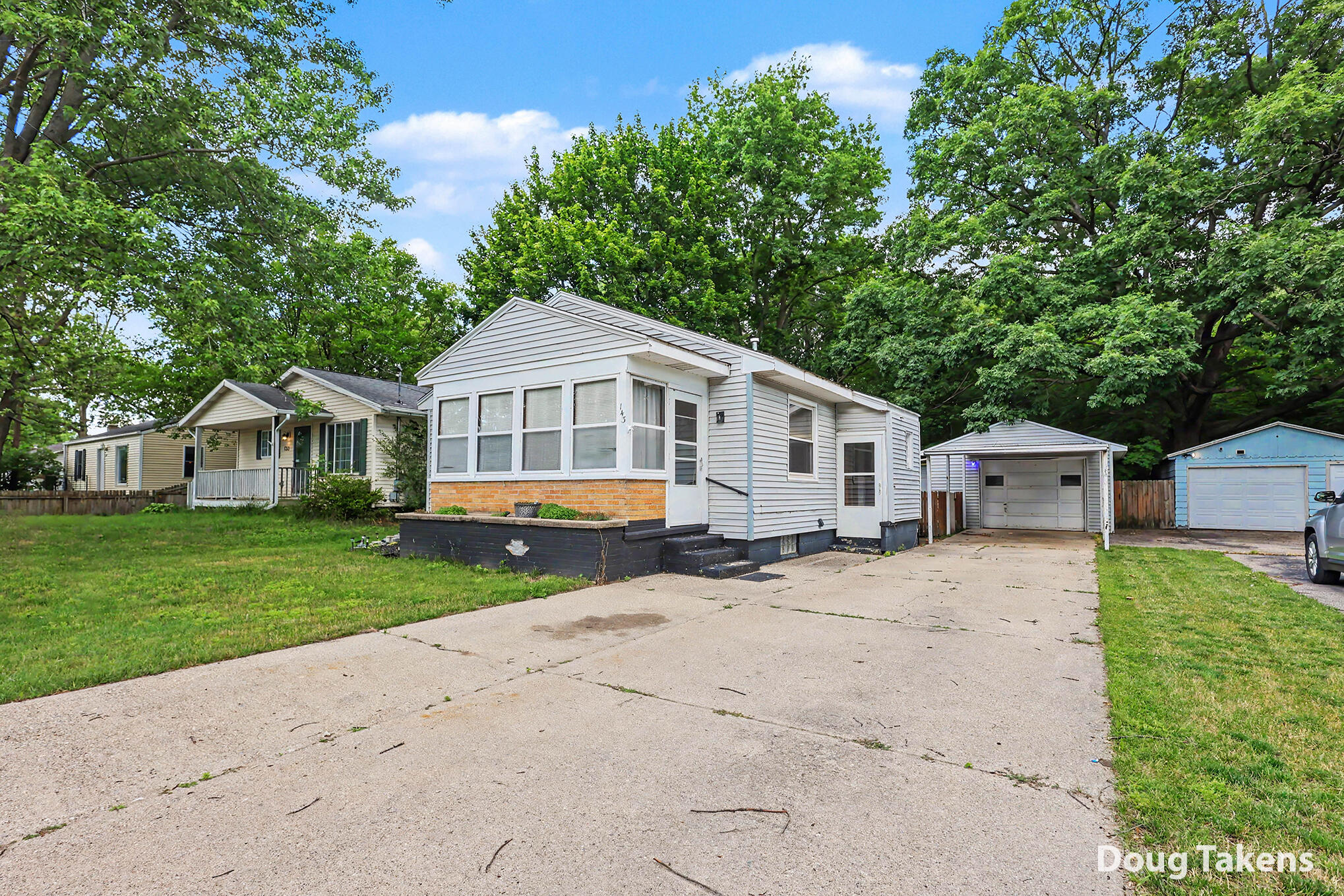 143 Nancy Street SE Grand Rapids MI 49548