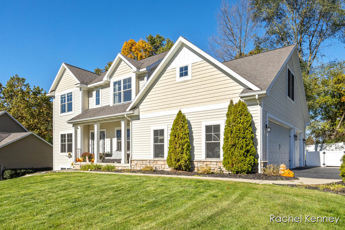 7787 Hunters Way Court SE Ada MI 49301