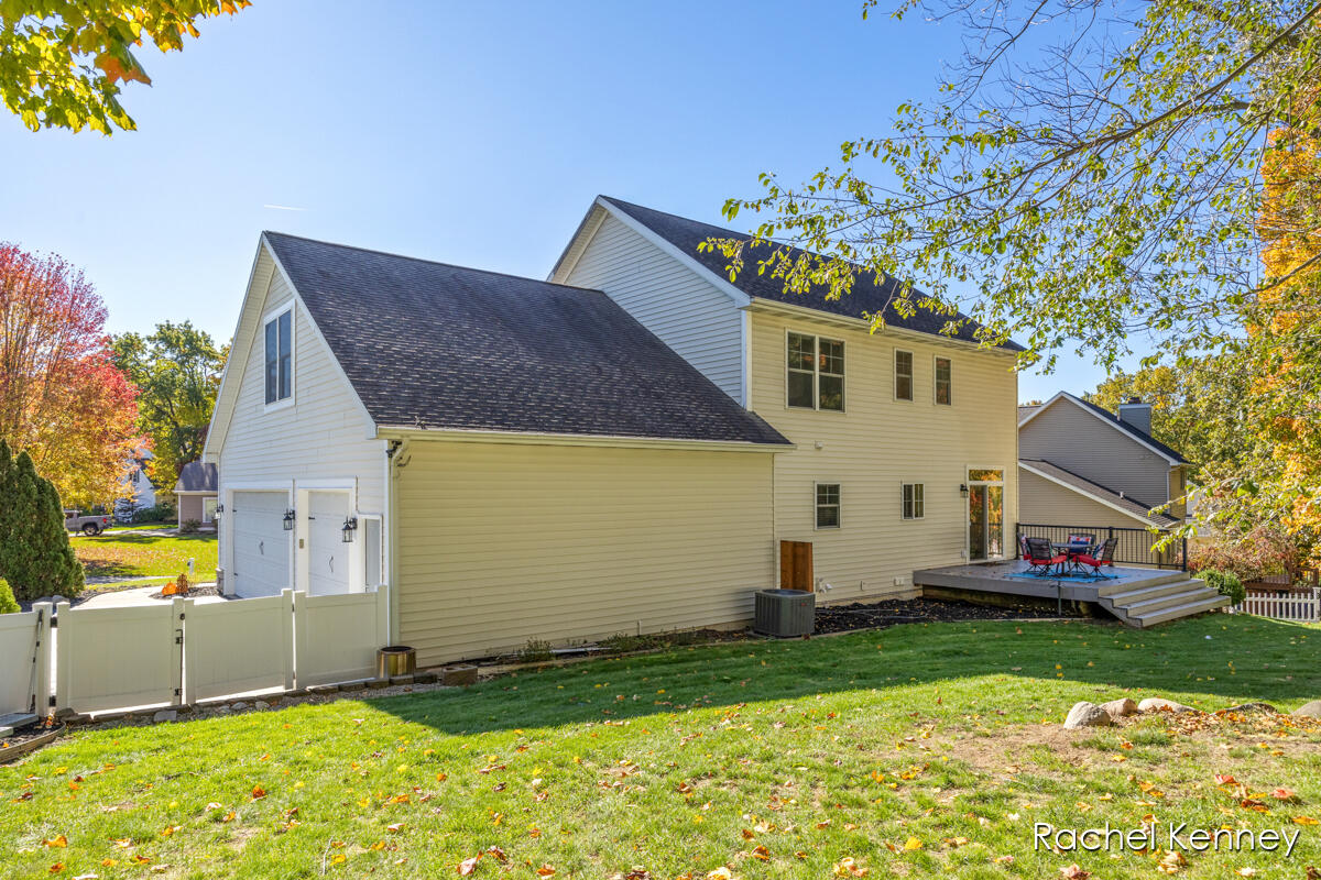 7787 Hunters Way Court SE Ada MI 49301