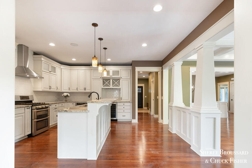 2975 Bird Avenue NE Grand Rapids MI 49525