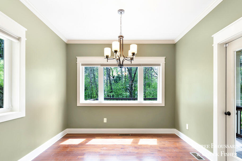 2975 Bird Avenue NE Grand Rapids MI 49525