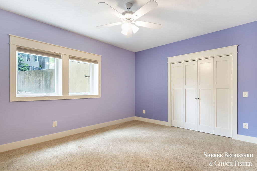 2975 Bird Avenue NE Grand Rapids MI 49525