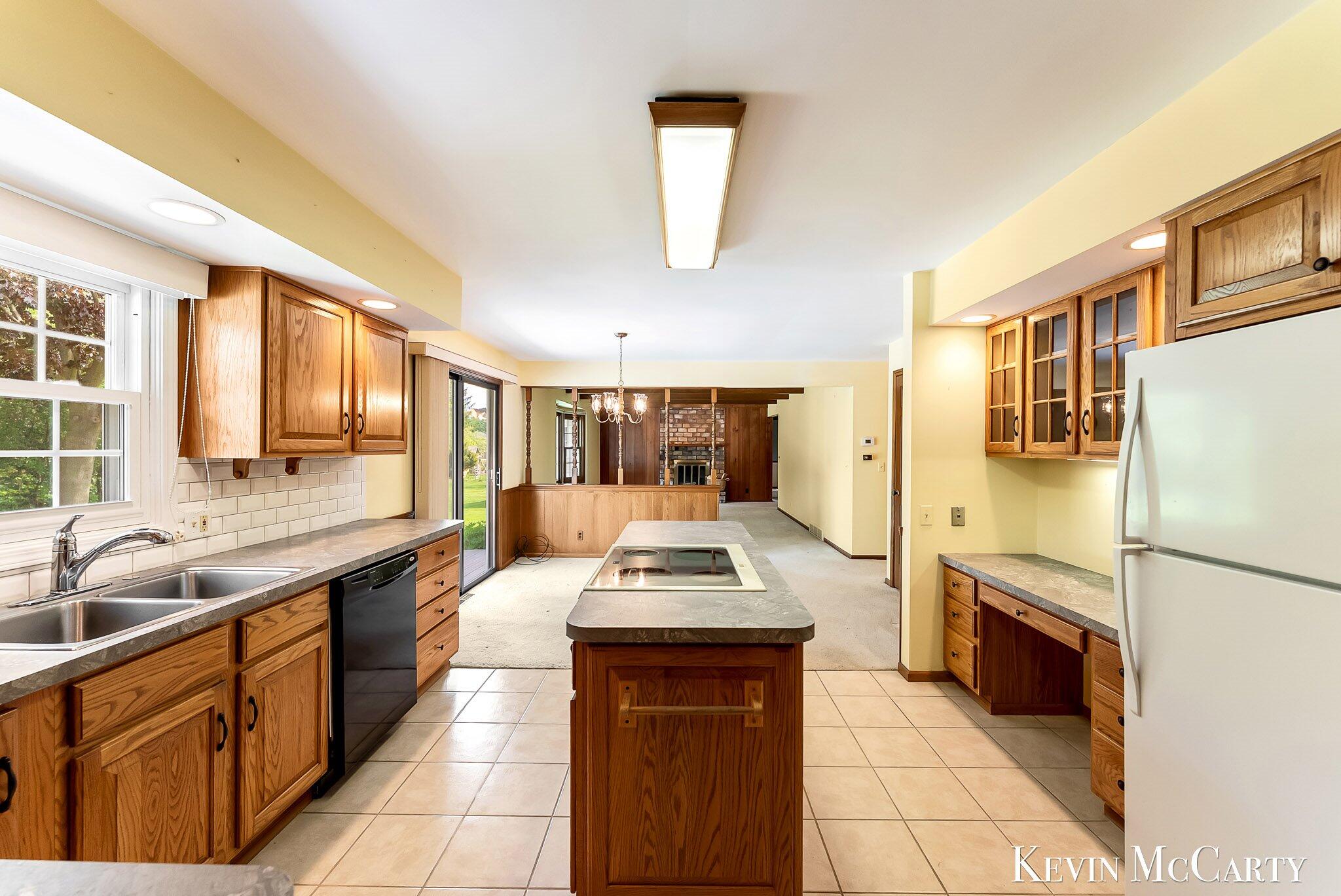 1746 Edgewood Avenue SE Grand Rapids MI 49506