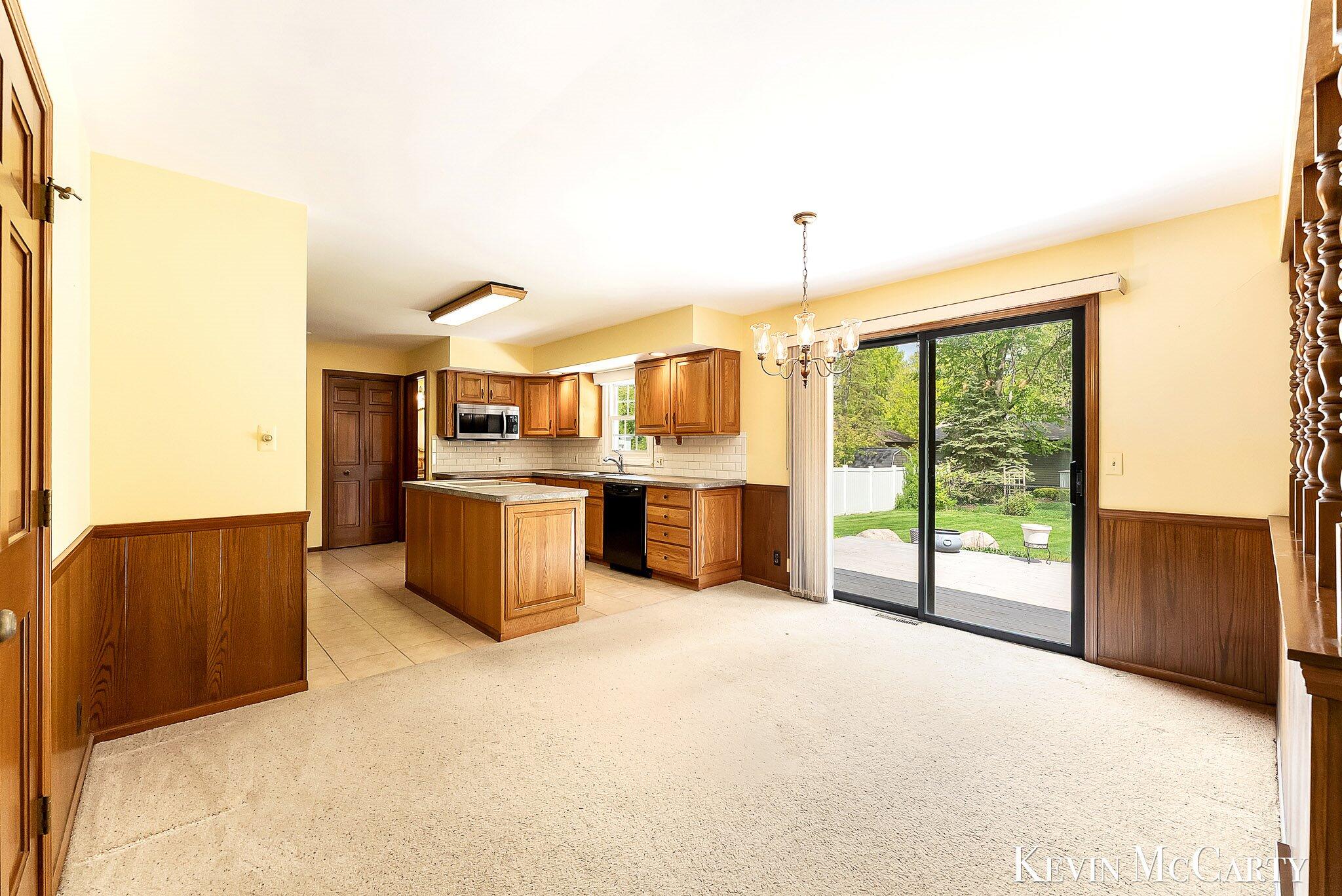 1746 Edgewood Avenue SE Grand Rapids MI 49506