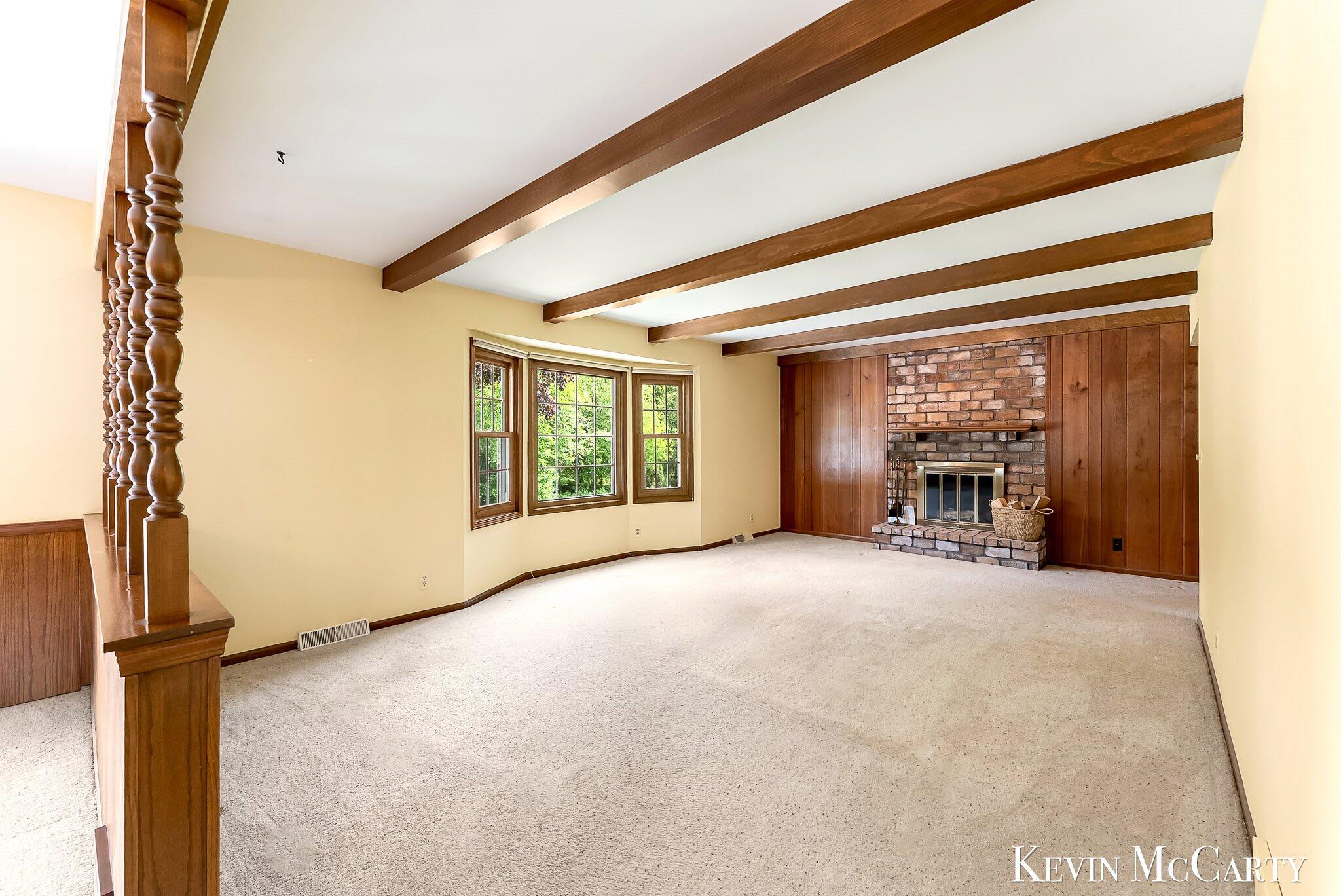1746 Edgewood Avenue SE Grand Rapids MI 49506