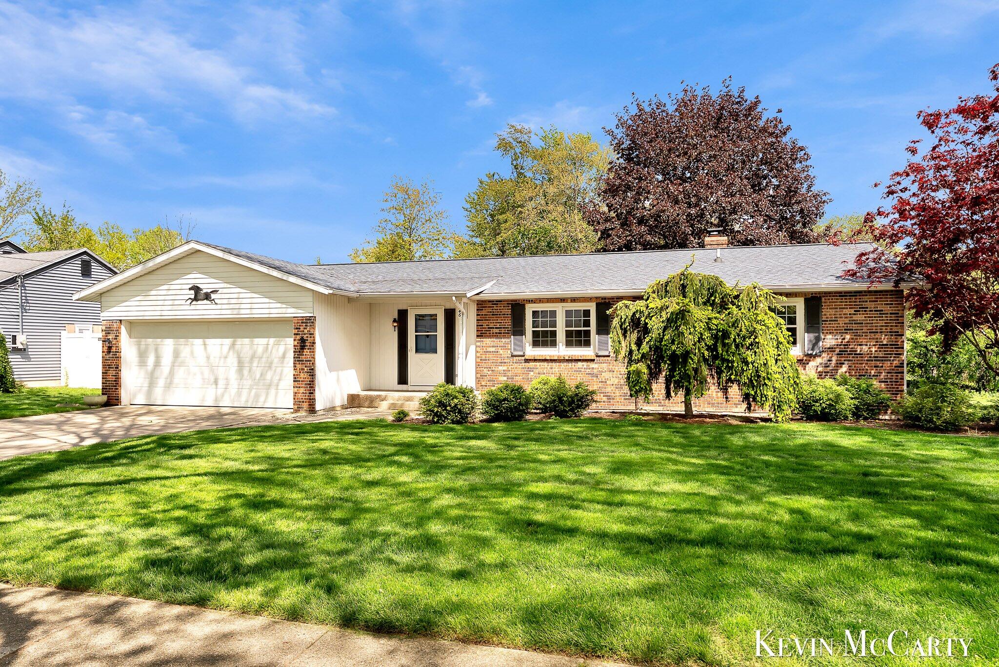 1746 Edgewood Avenue SE Grand Rapids MI 49506