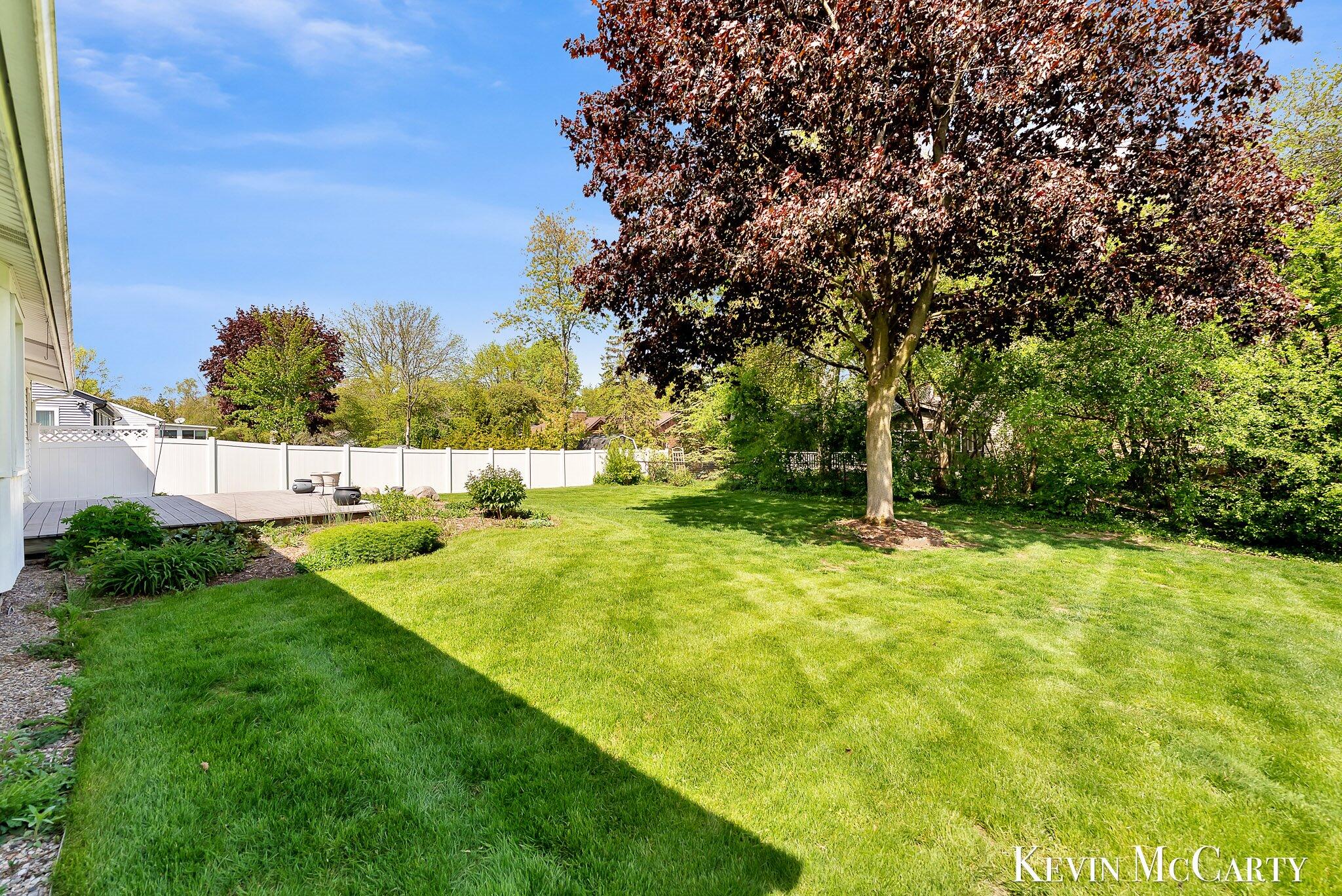 1746 Edgewood Avenue SE Grand Rapids MI 49506