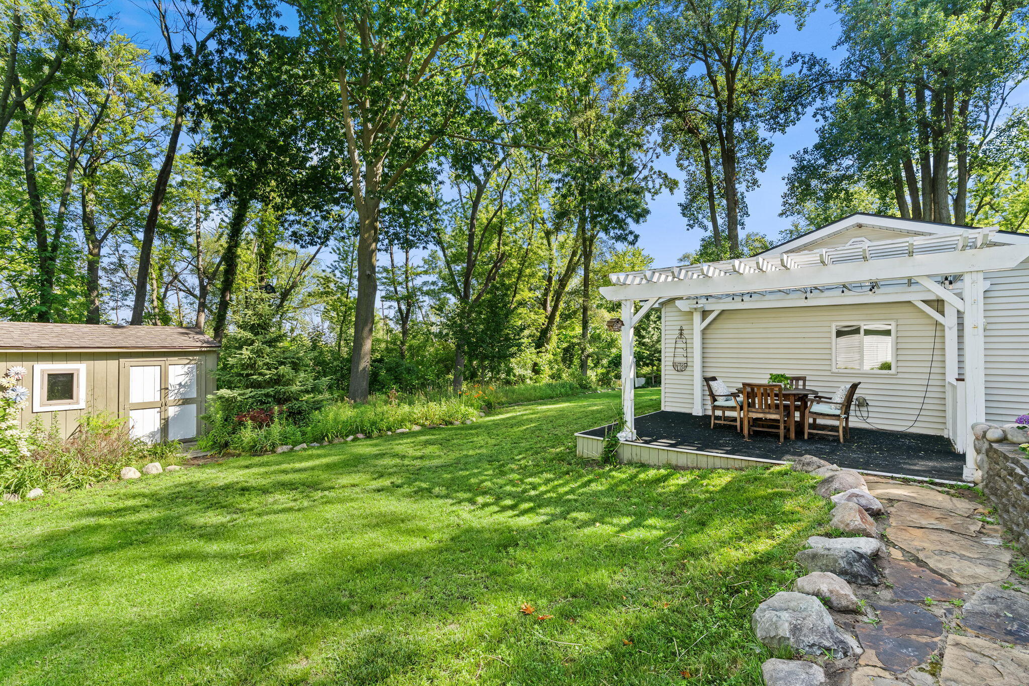 839 Paw Paw Drive Holland MI 49423