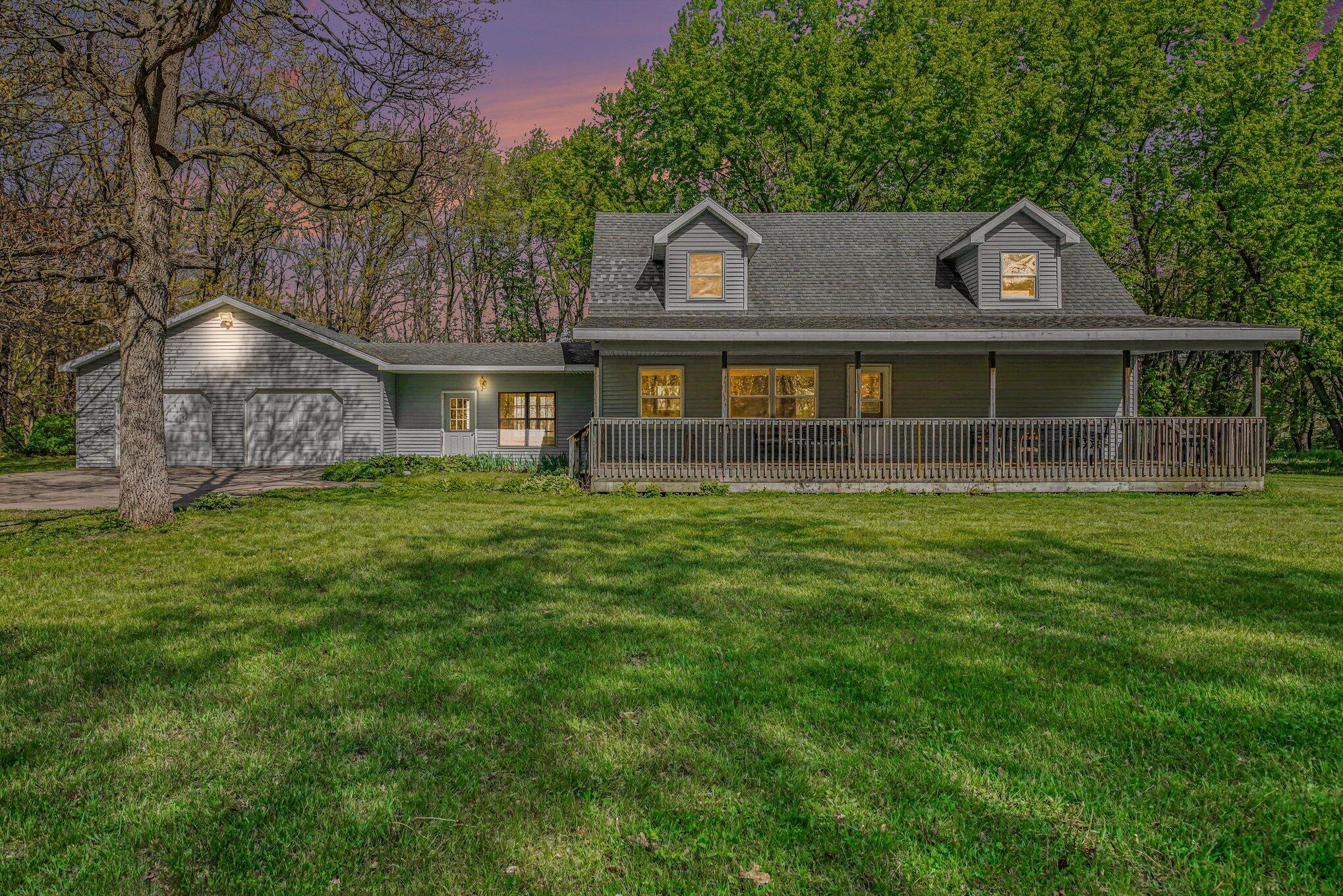 24935 Sandy Beach Drive Edwardsburg MI 49112