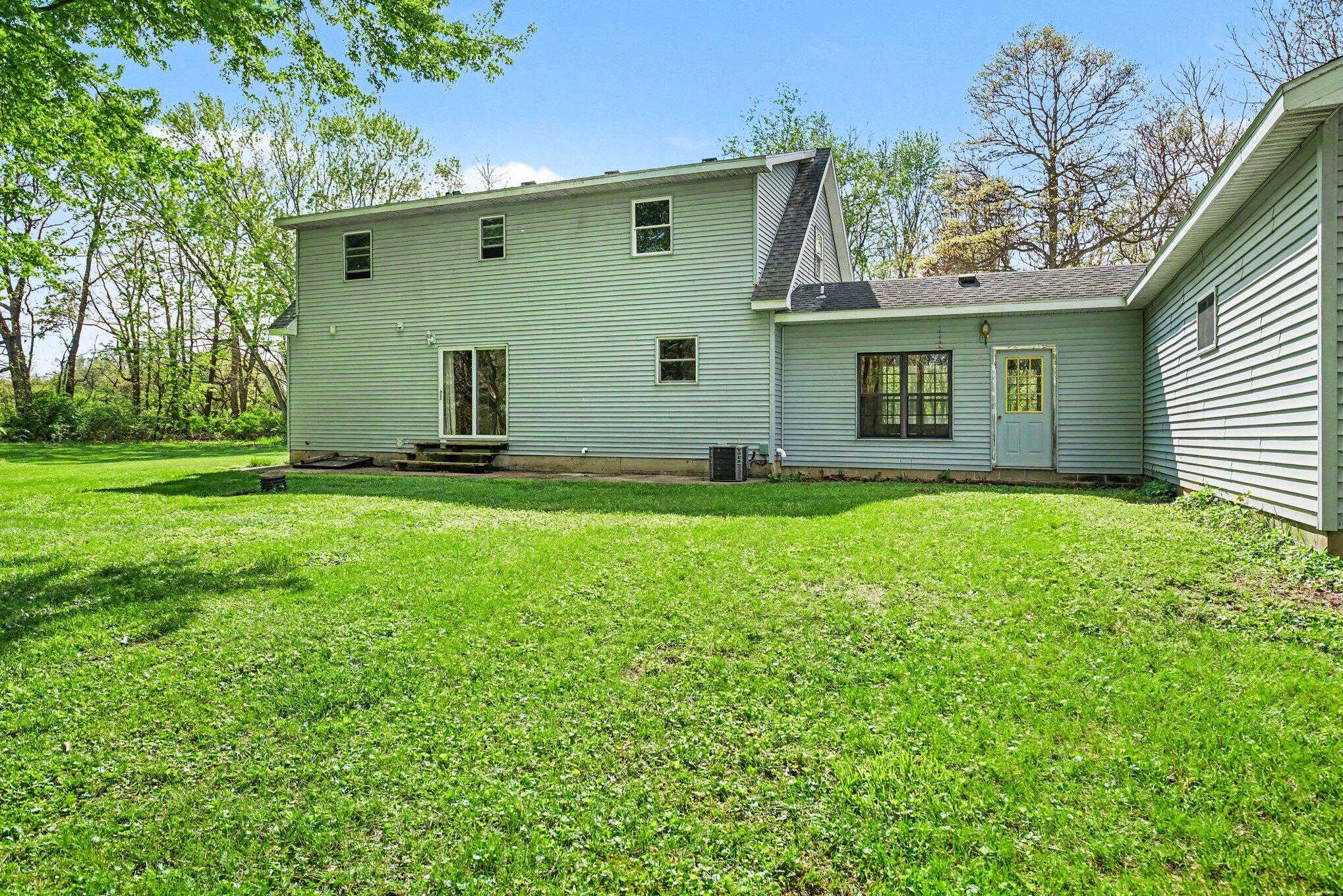 24935 Sandy Beach Drive Edwardsburg MI 49112