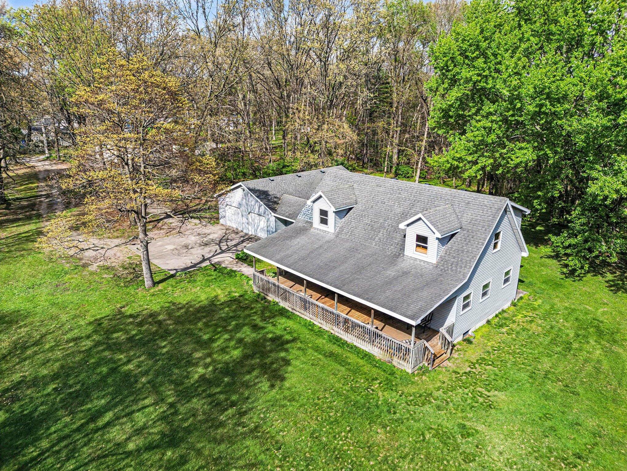 24935 Sandy Beach Drive Edwardsburg MI 49112