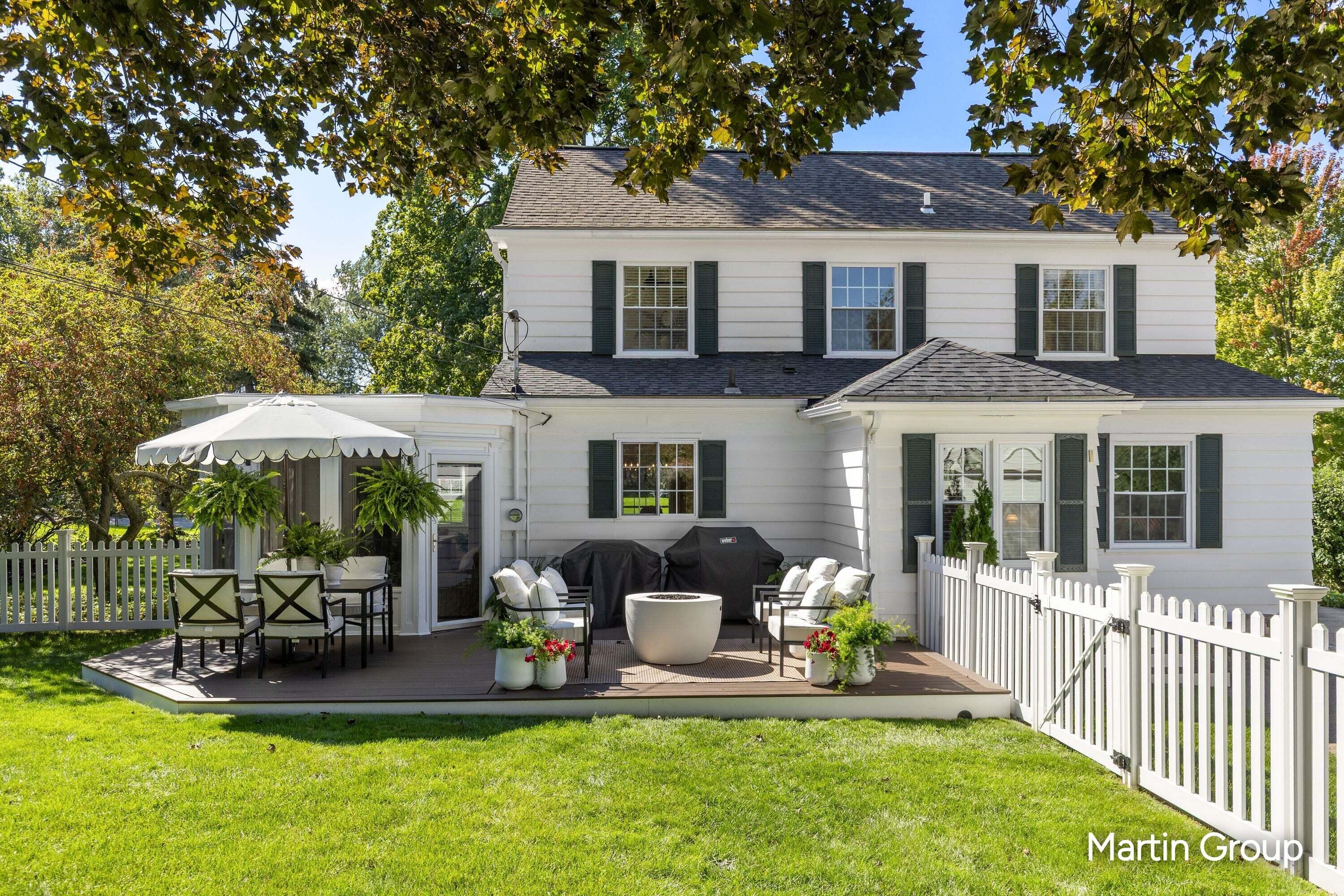 485 Marywood Drive NE Grand Rapids MI 49505