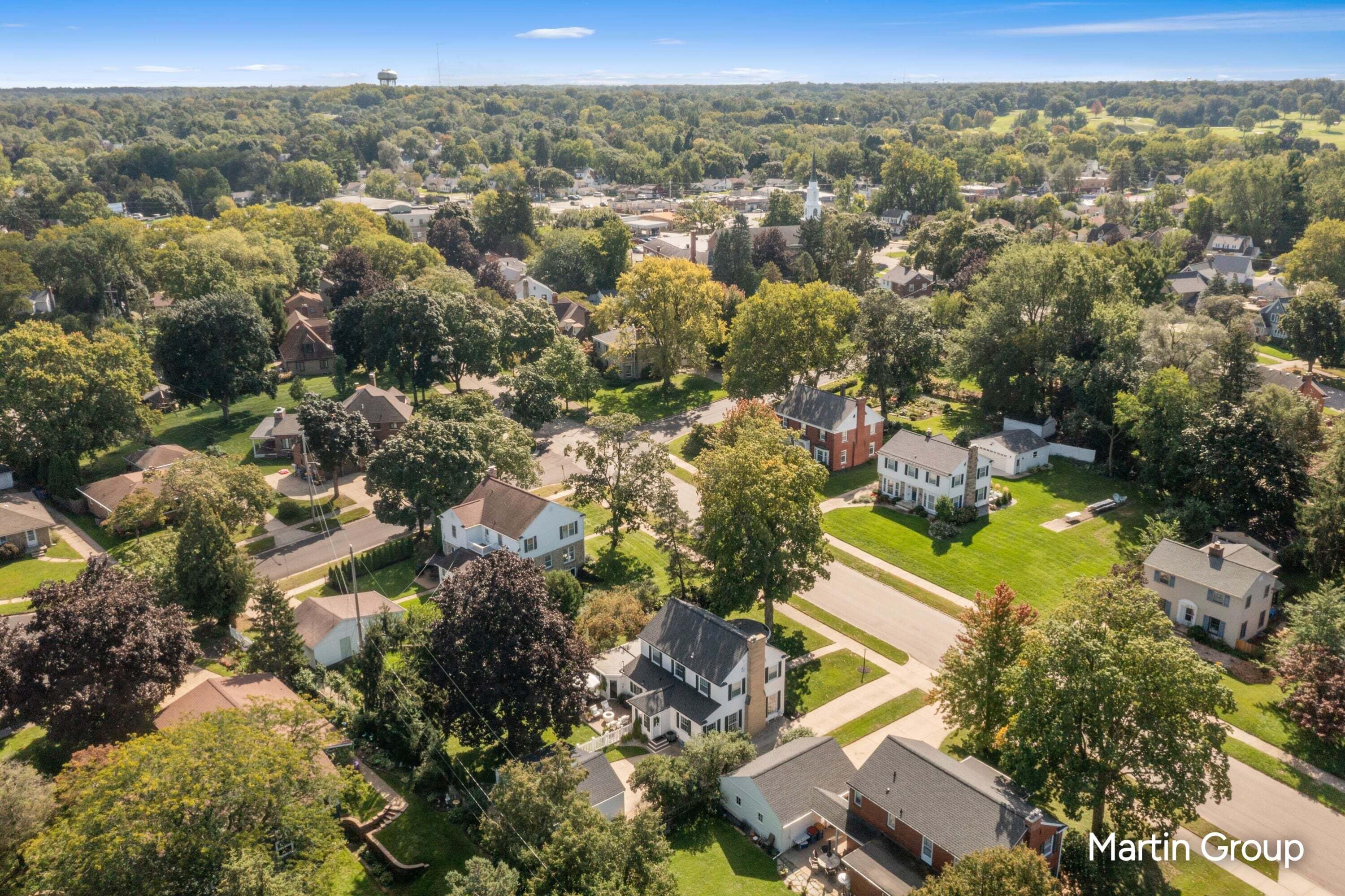485 Marywood Drive NE Grand Rapids MI 49505